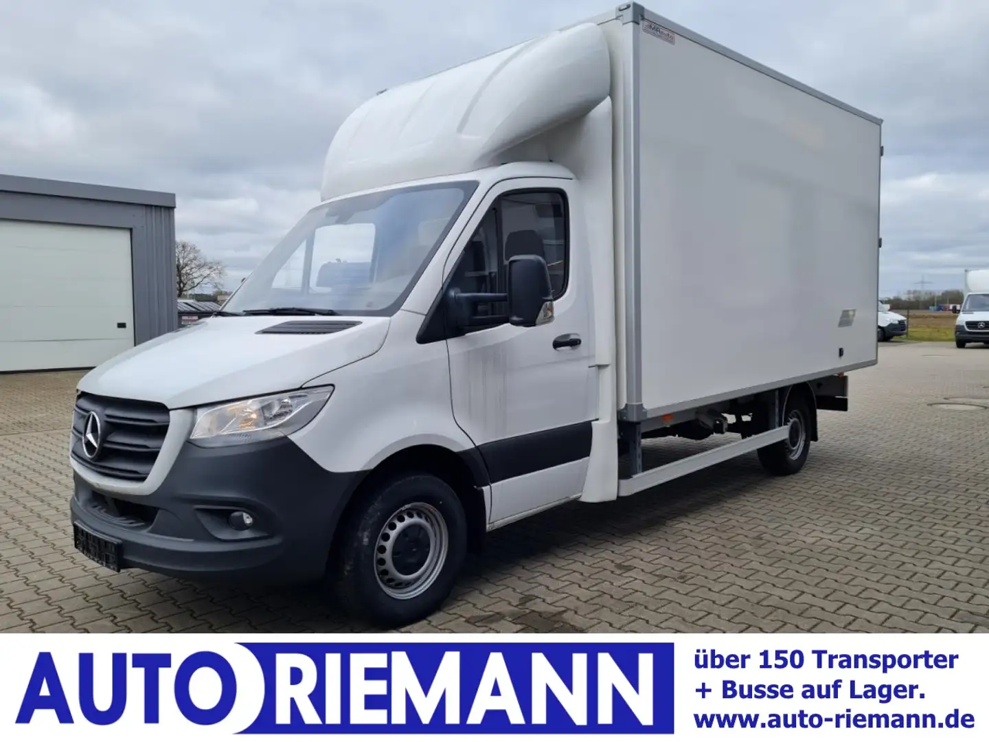 Mercedes-Benz Sprinter 315 Koffer lang MBux KLIMA NAVI TEMPOMAT Weiß - 1