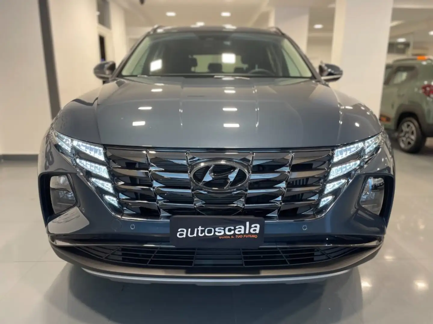 Hyundai TUCSON 1.6 HEV aut. XLine - 2