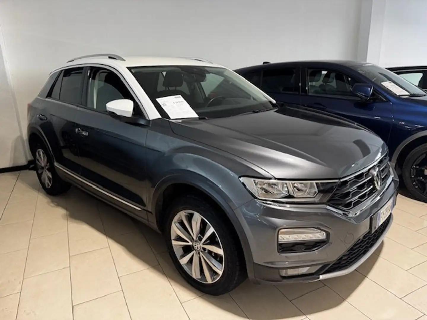 Volkswagen T-Roc 1.5 tsi Style 150CV Grigio - 1