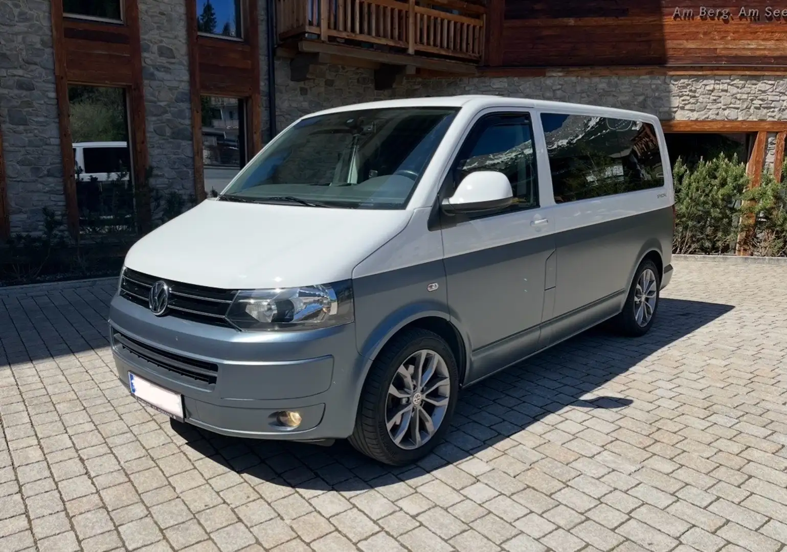 Volkswagen T5 Multivan Special 2,0 BMT TDI D-PF - 1