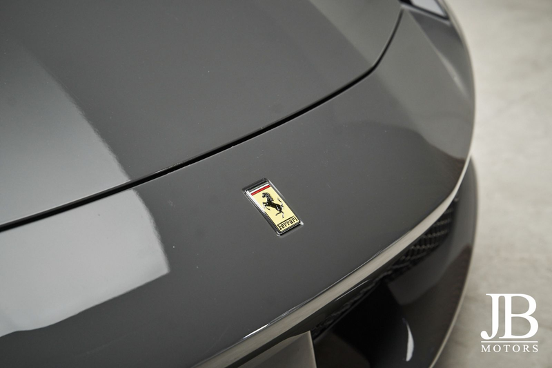 Ferrari 296 GTS Lift LED Racing Seats Passenger Dipl. — photo 8