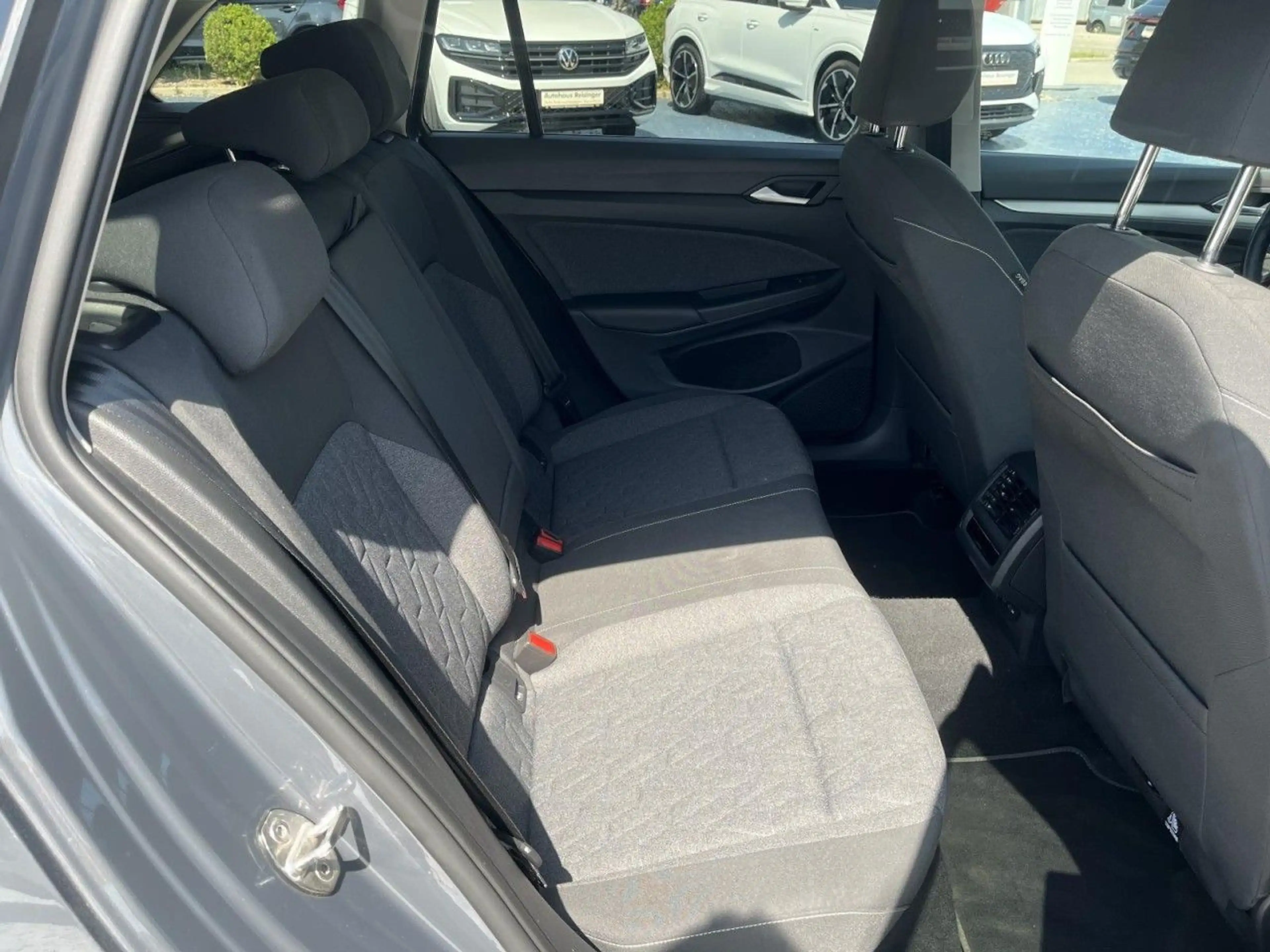Volkswagen Golf Variant Golf VIII Variant 1.5 TSI Move (LEDPlus+NAVI+APP — photo 7