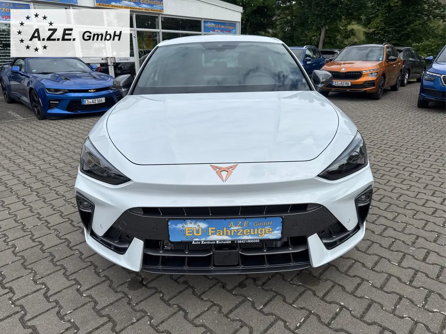 CUPRA Leon 1.5 eTSI DSG *SH*NAVI*LED*TWA*APP*KAMERA*AHK* 1... Bílá - 2