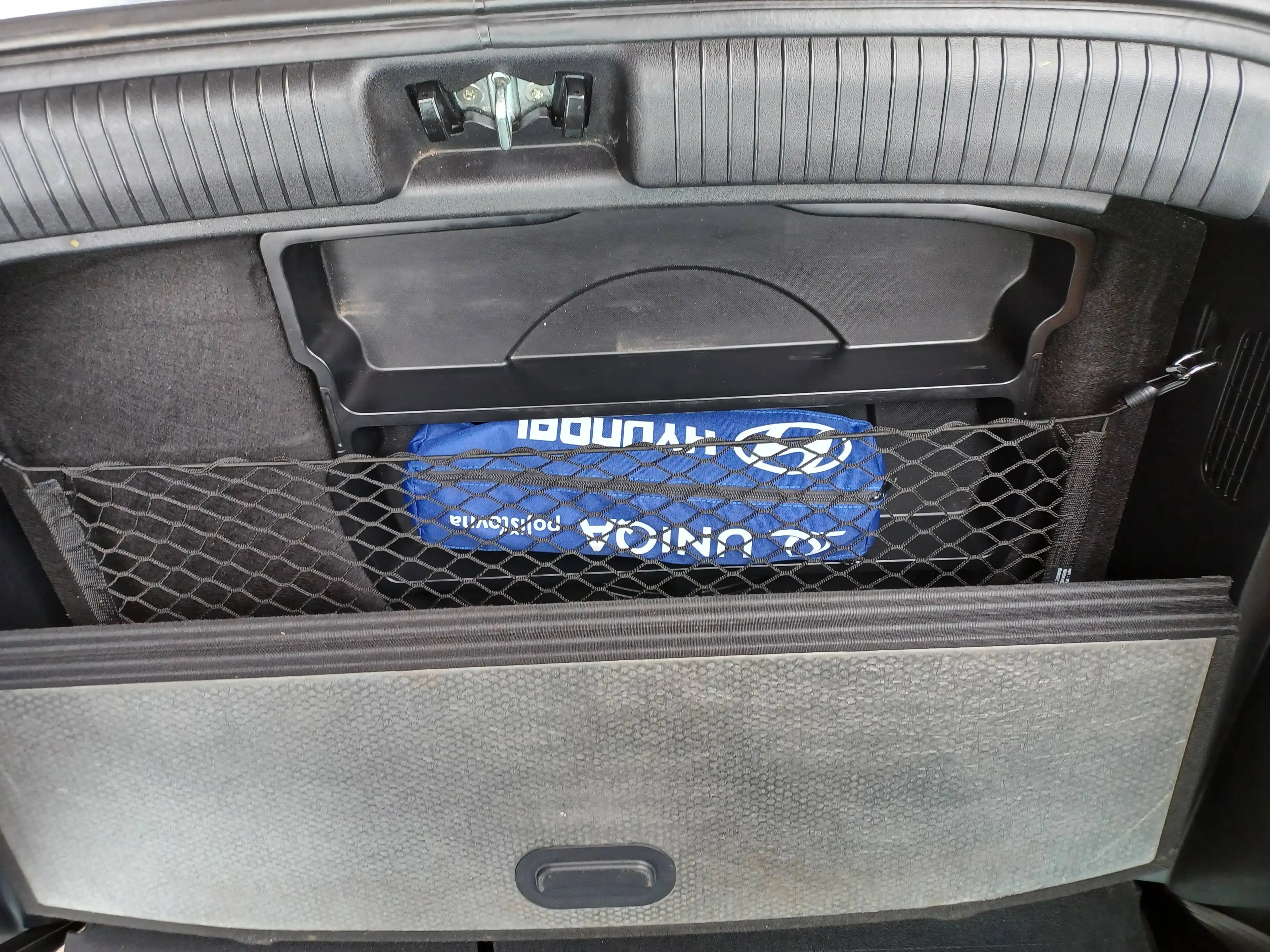 Hyundai iX20 1.Hd.~unfallfrei~HU neu~Klima~ele. FH+Spiegel~ — photo 15