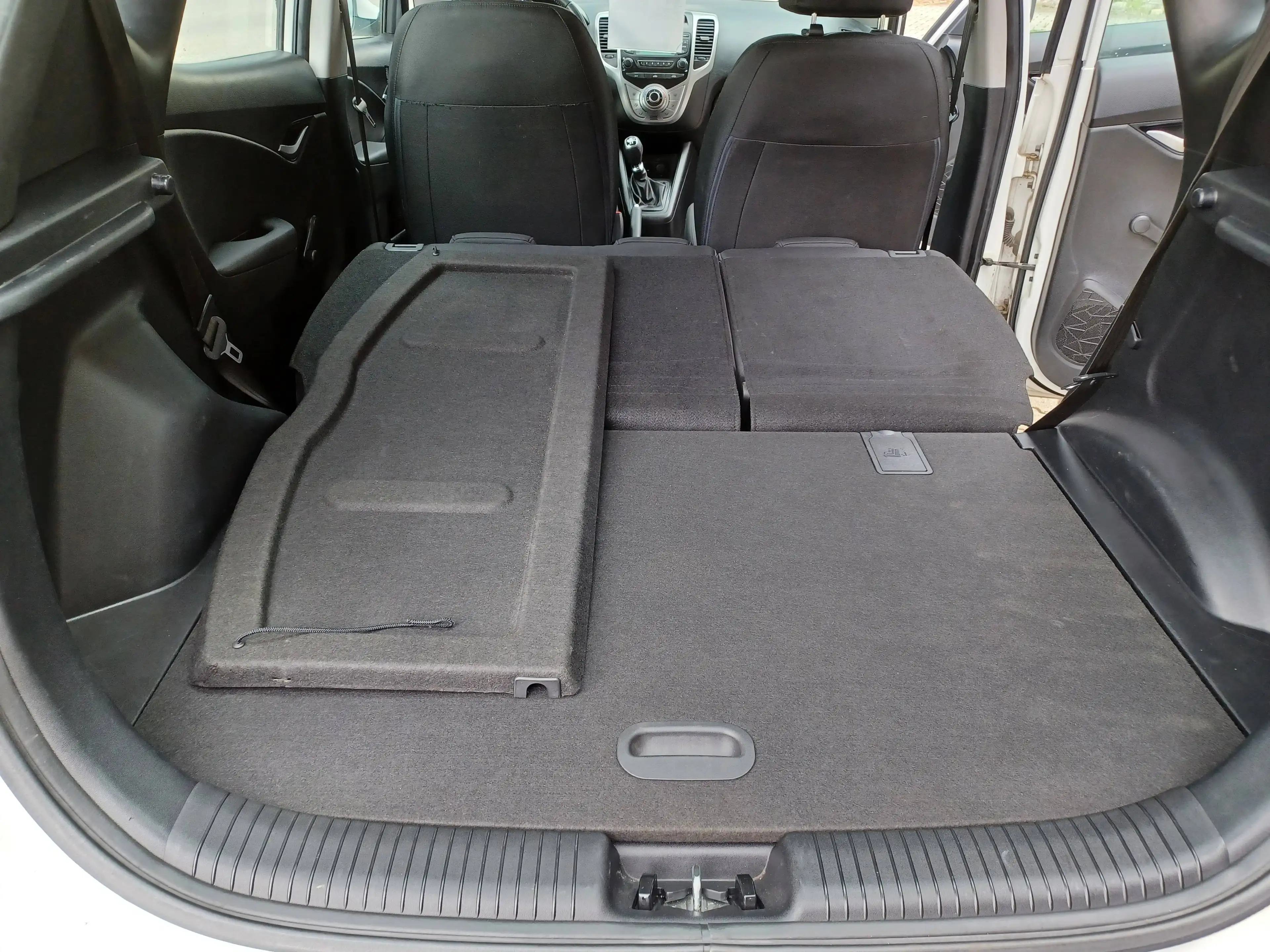 Hyundai iX20 1.Hd.~unfallfrei~HU neu~Klima~ele. FH+Spiegel~ — photo 14