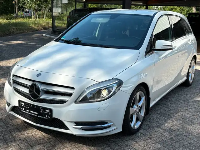 Mercedes-Benz B-Class view 8