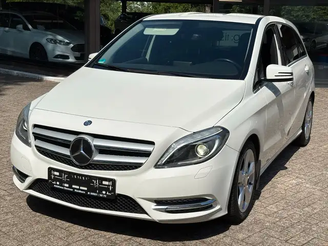 Mercedes-Benz B-Class view 4