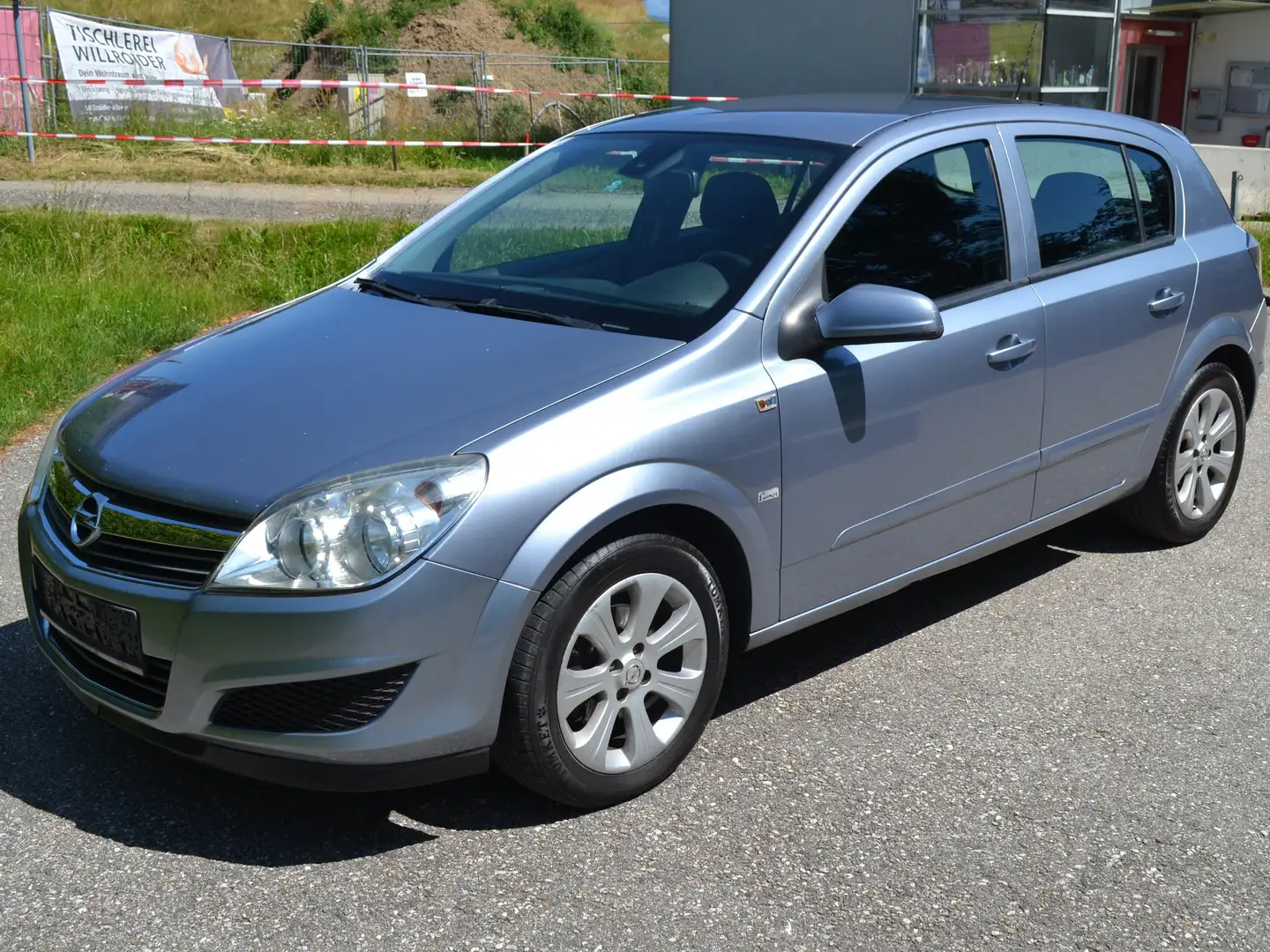 Opel Astra Astra 1,6 Cosmo Cosmo Grau - 1