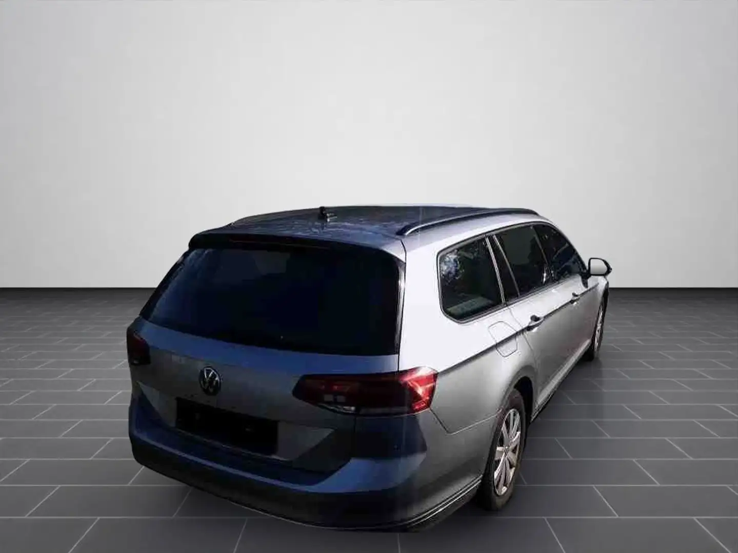 Volkswagen Passat Variant 2,0 TDI Business DSG NAVI/LED/RFK Silber - 2