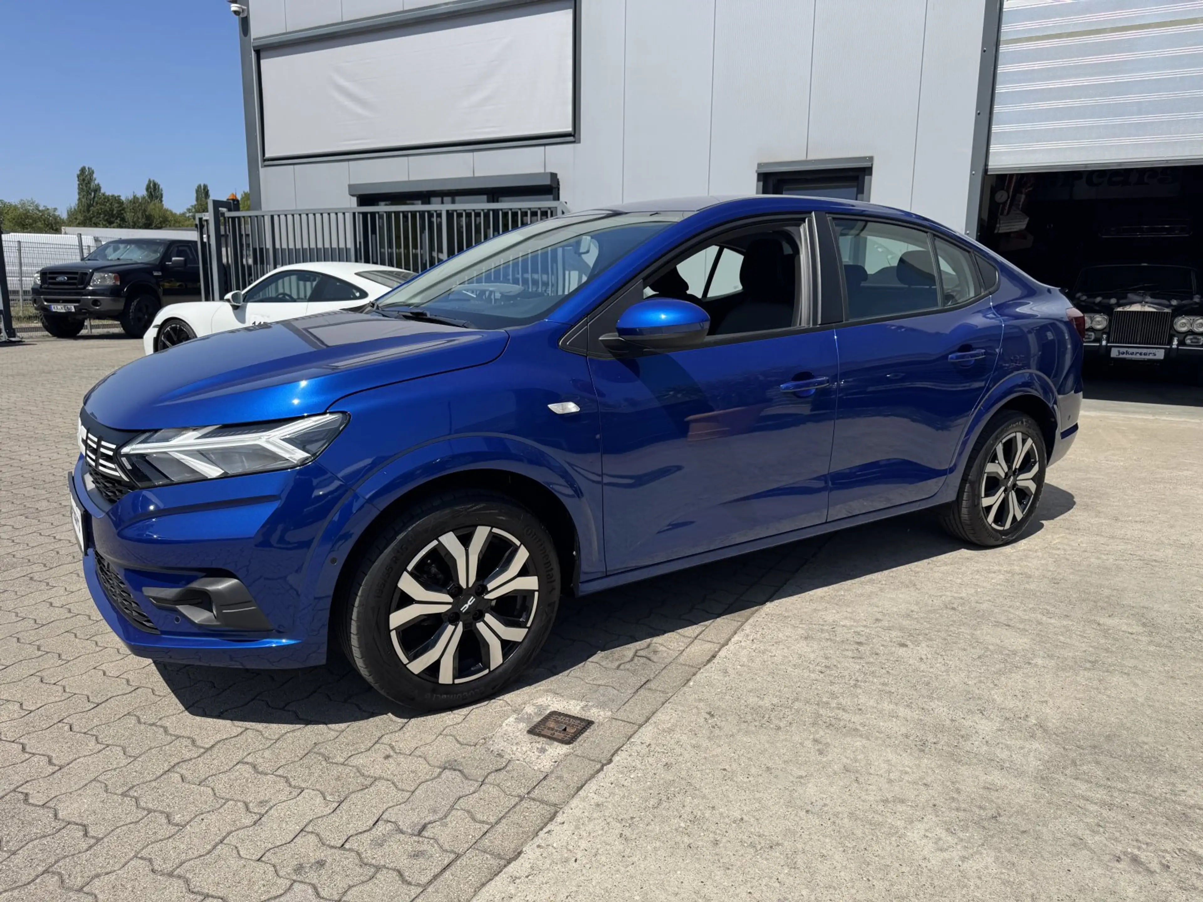 Dacia Logan Edition 6-Gang Navi,Kamera,SHZ — photo 5