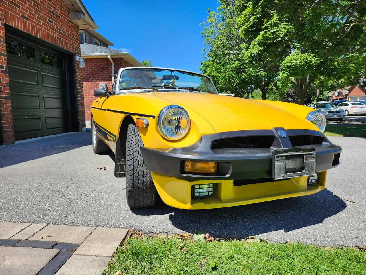 MG MGB photo MG MGB
