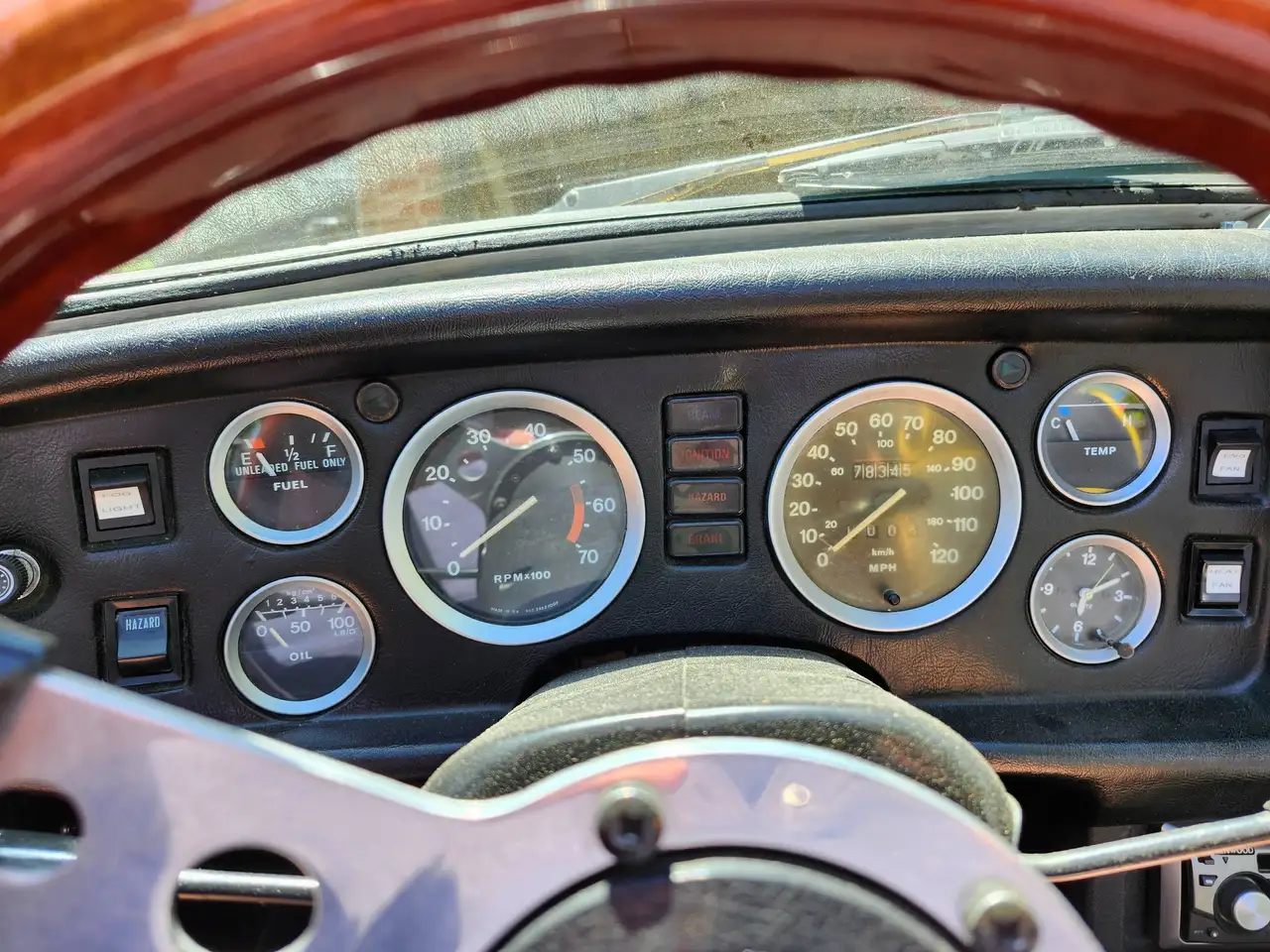 MG MGB photo MG MGB