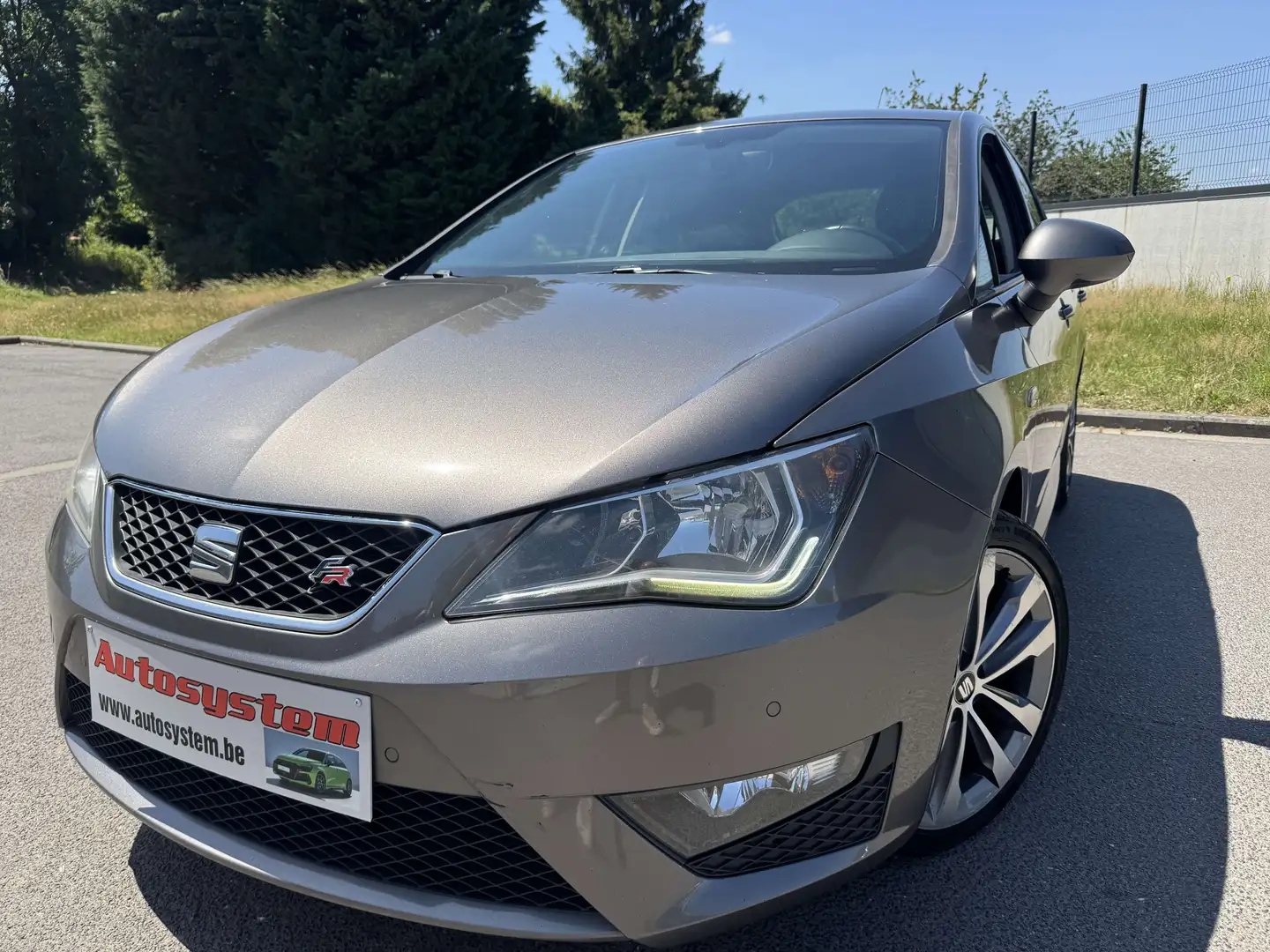 SEAT Ibiza Ibiza 1.0 TSI FR Automatique*Euro6b*Garantie 1an* Gris - 1