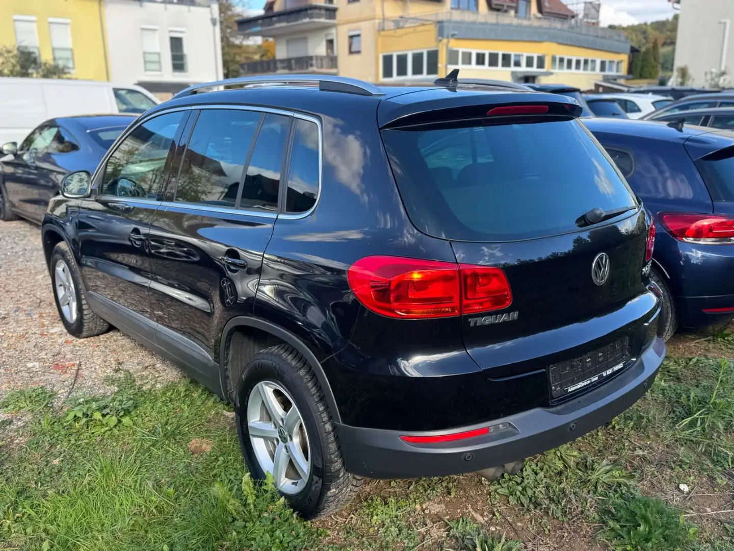 Volkswagen Tiguan 2.0TDI Lounge Sport & Style BMT 4Motion Noir - 2