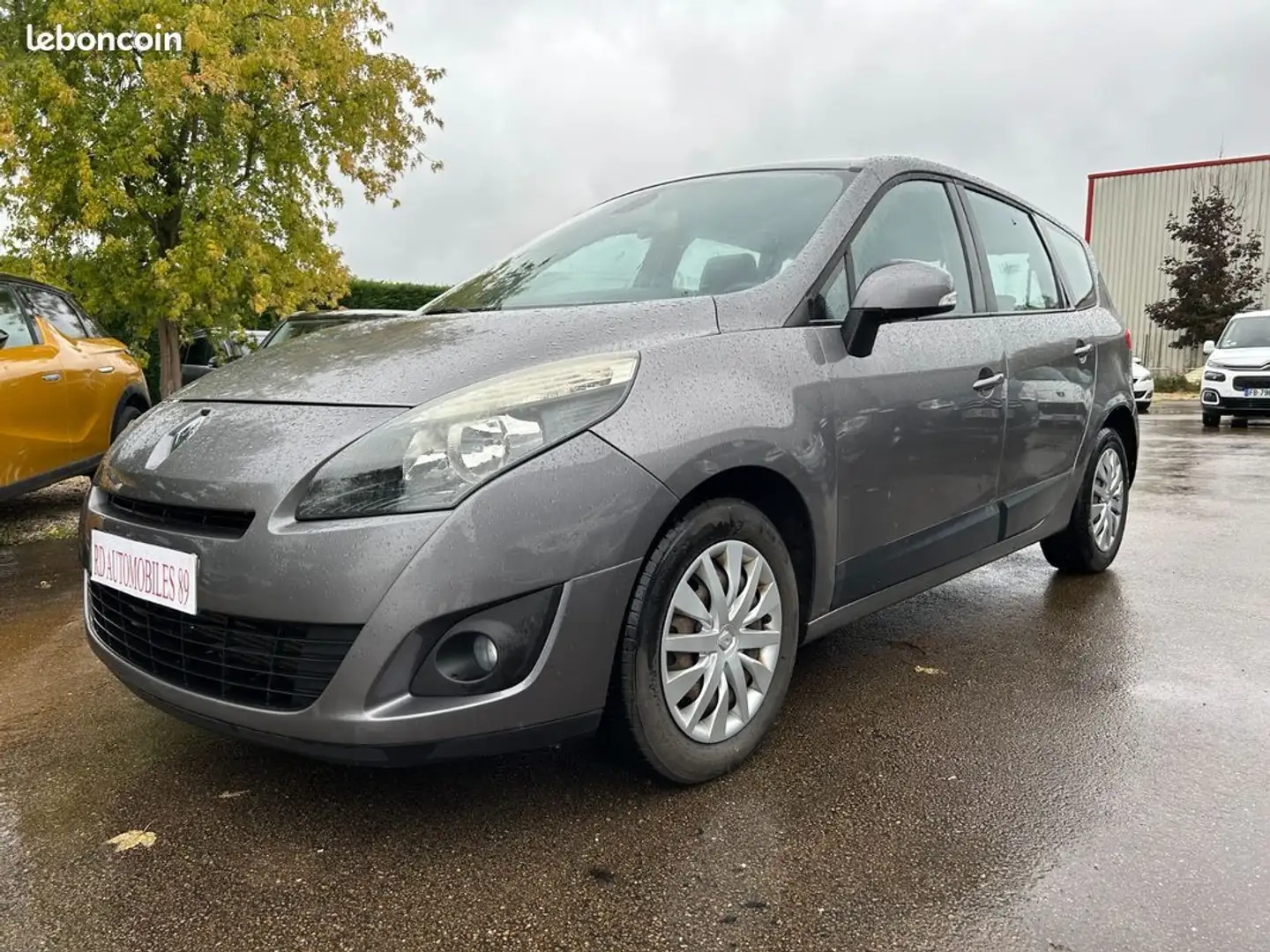 Renault Grand Scenic SCÉNIC III III 1.4 TCE 130 CH Dynamique Grau - 1