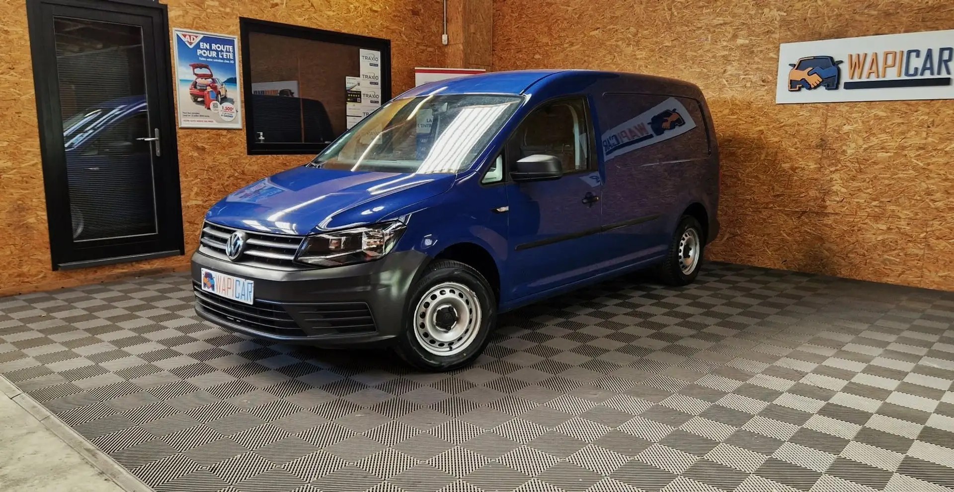 Volkswagen Caddy Maxi 2.0 td utilitaire clim*attache remorque Bleu - 2