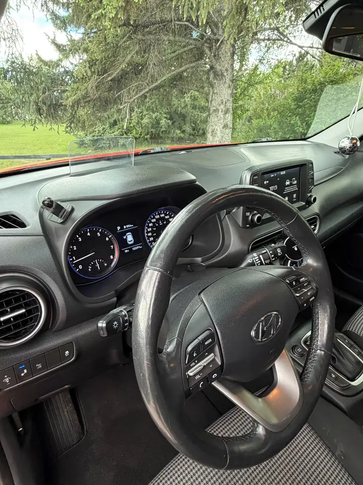 Hyundai KONA photo Hyundai KONA