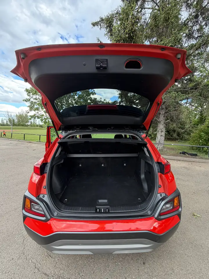 Hyundai KONA photo Hyundai KONA