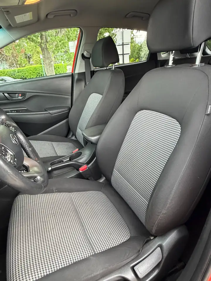 Hyundai KONA photo Hyundai KONA