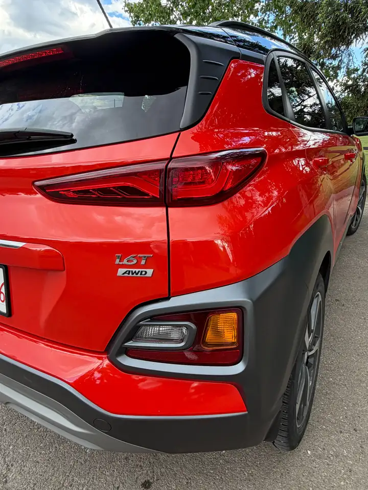 Hyundai KONA photo Hyundai KONA