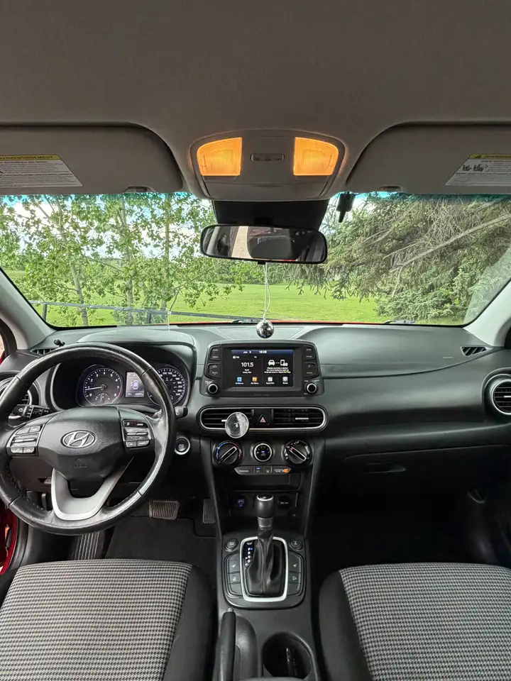 Hyundai KONA photo Hyundai KONA