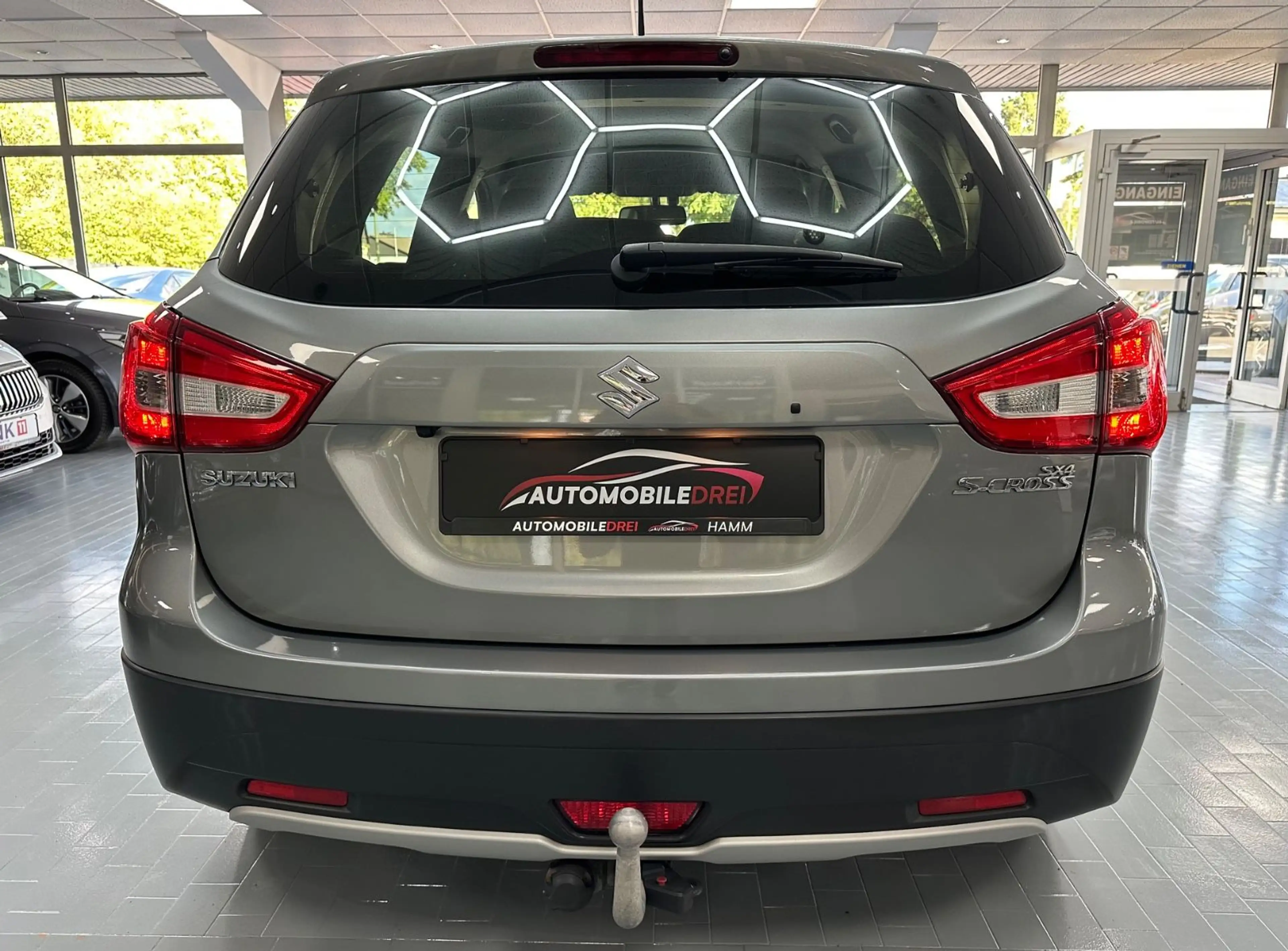 Suzuki SX4 S-Cross Comfort 1.4 BoosterJet/ AHK/Kamera — photo 8