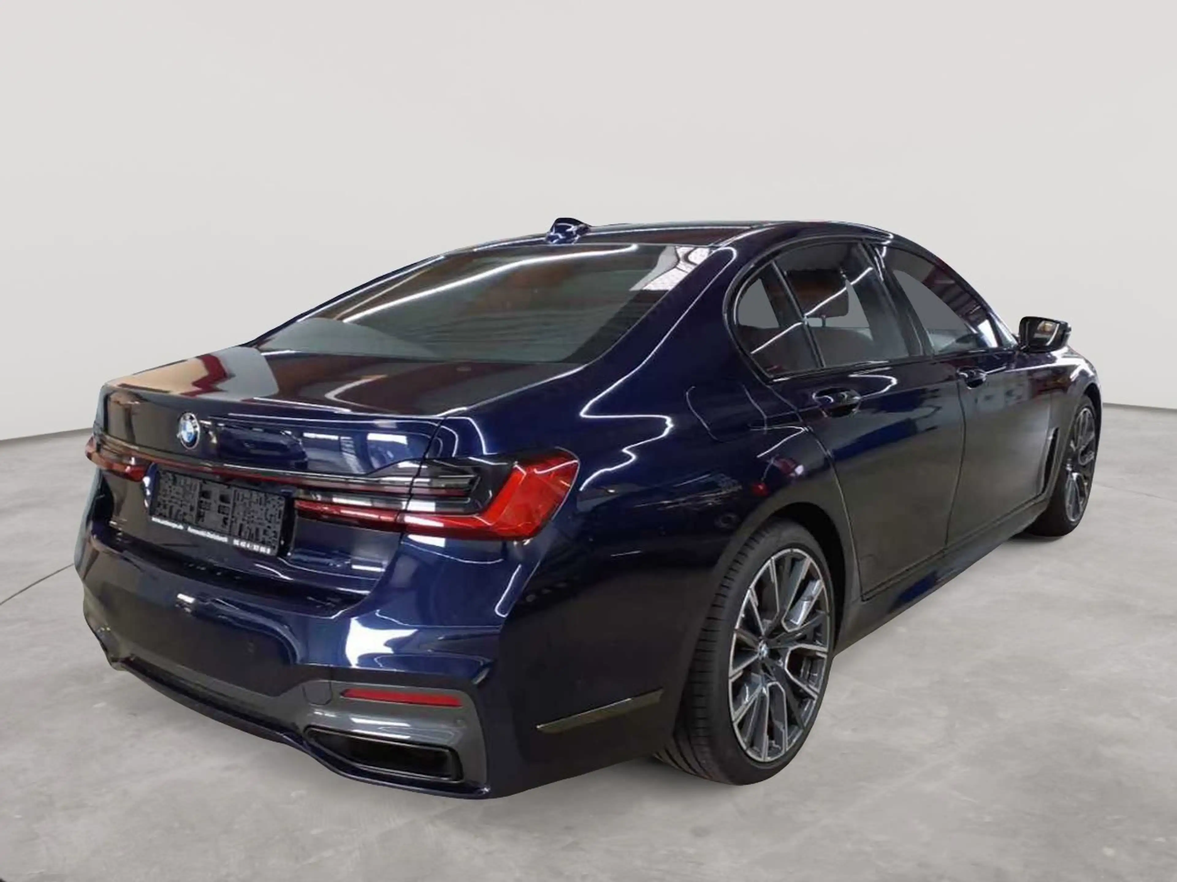 BMW 750 750i xDrive M-SPORT KOMF.SITZE Fond STHZ — photo 4