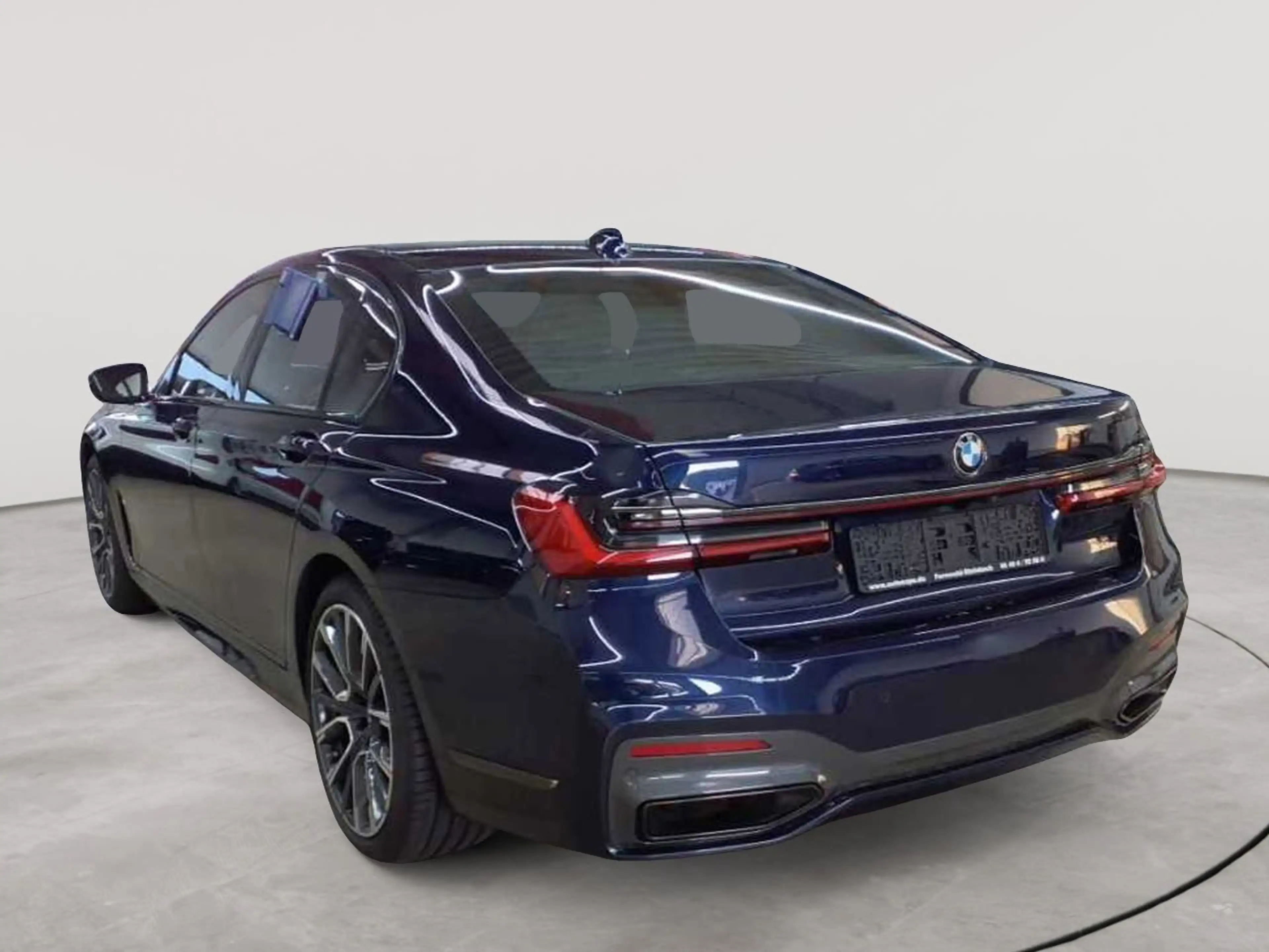 BMW 750 750i xDrive M-SPORT KOMF.SITZE Fond STHZ — photo 5
