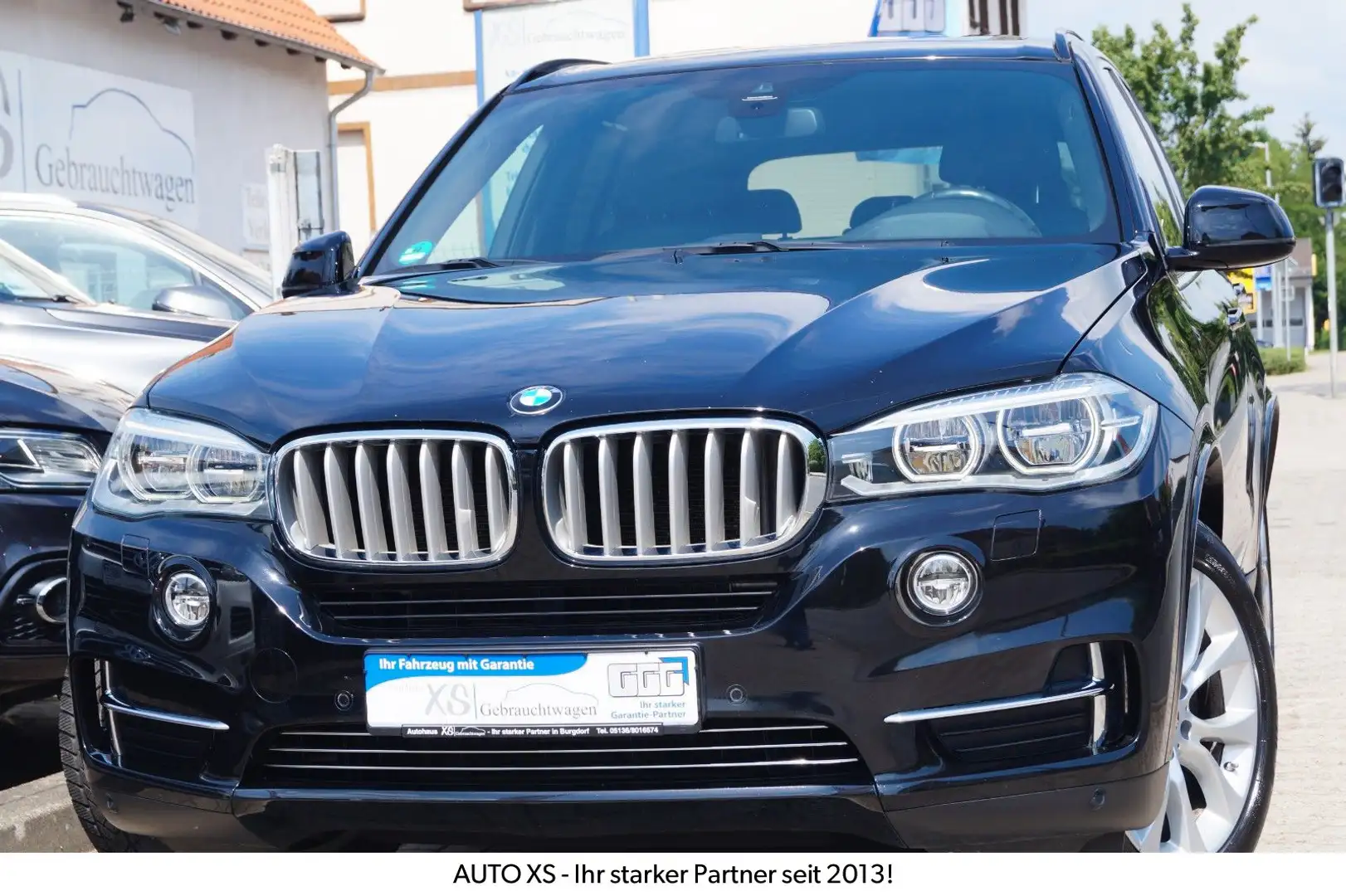 BMW X5 xDrive 40d Sport-Automatik Individual 3.Hand Schwarz - 1