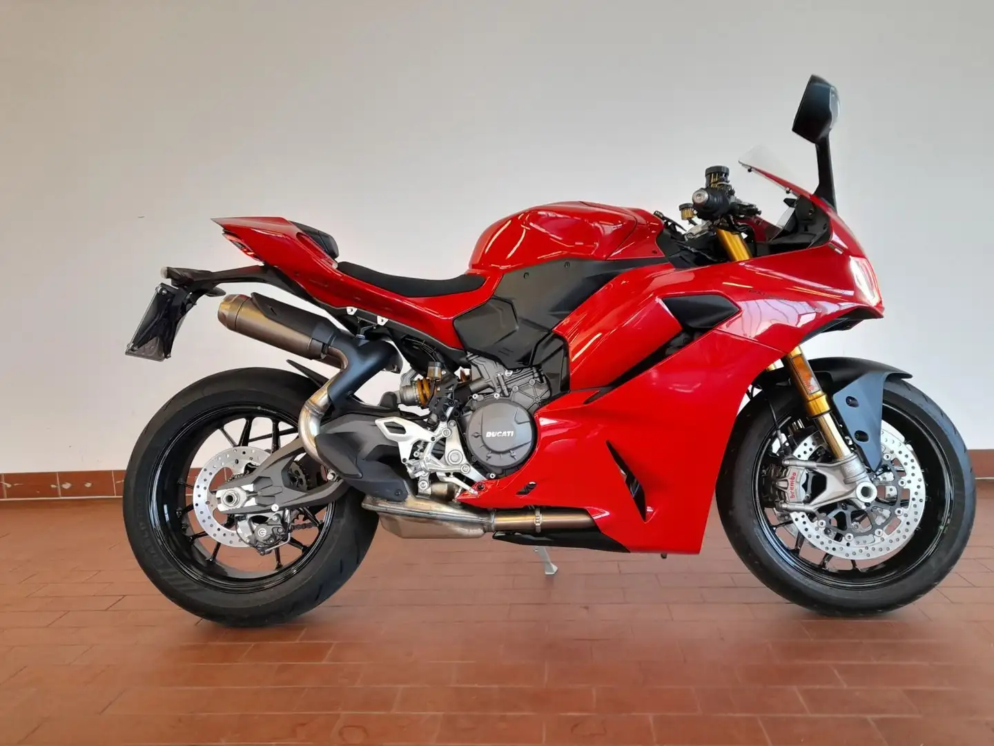 Ducati Panigale V2 S Roşu - 2
