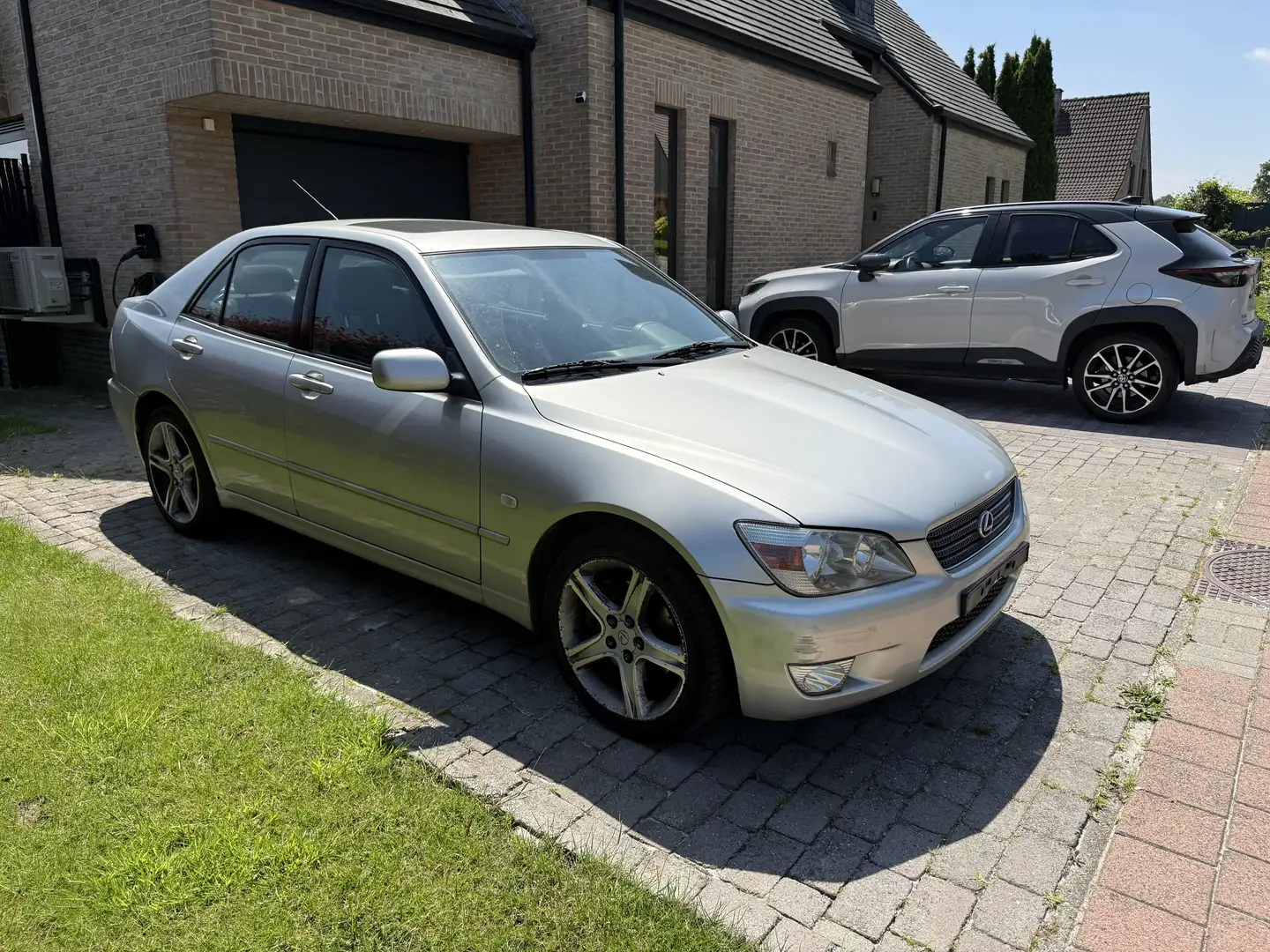 Lexus IS 200 - 1