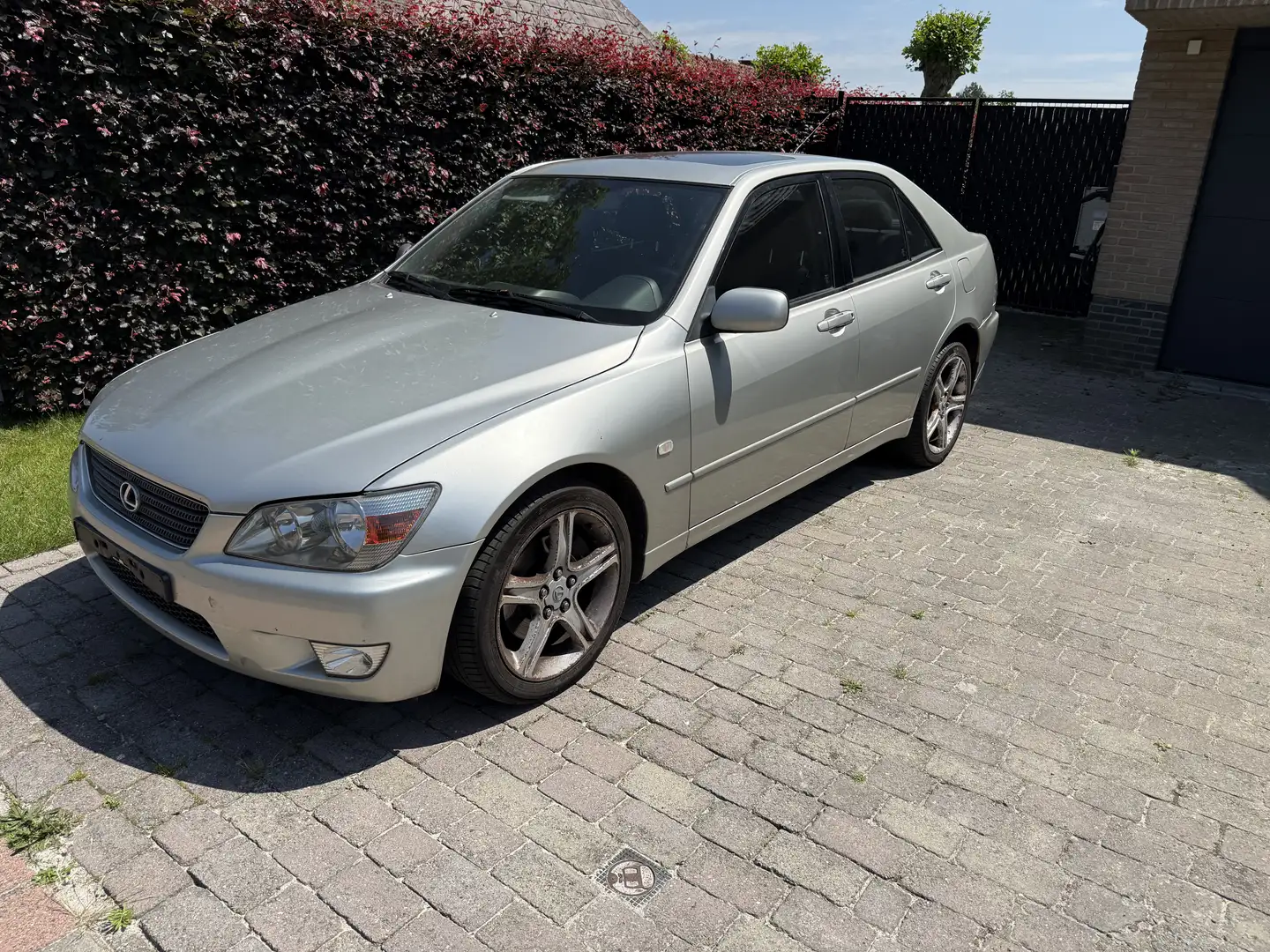 Lexus IS 200 - 2