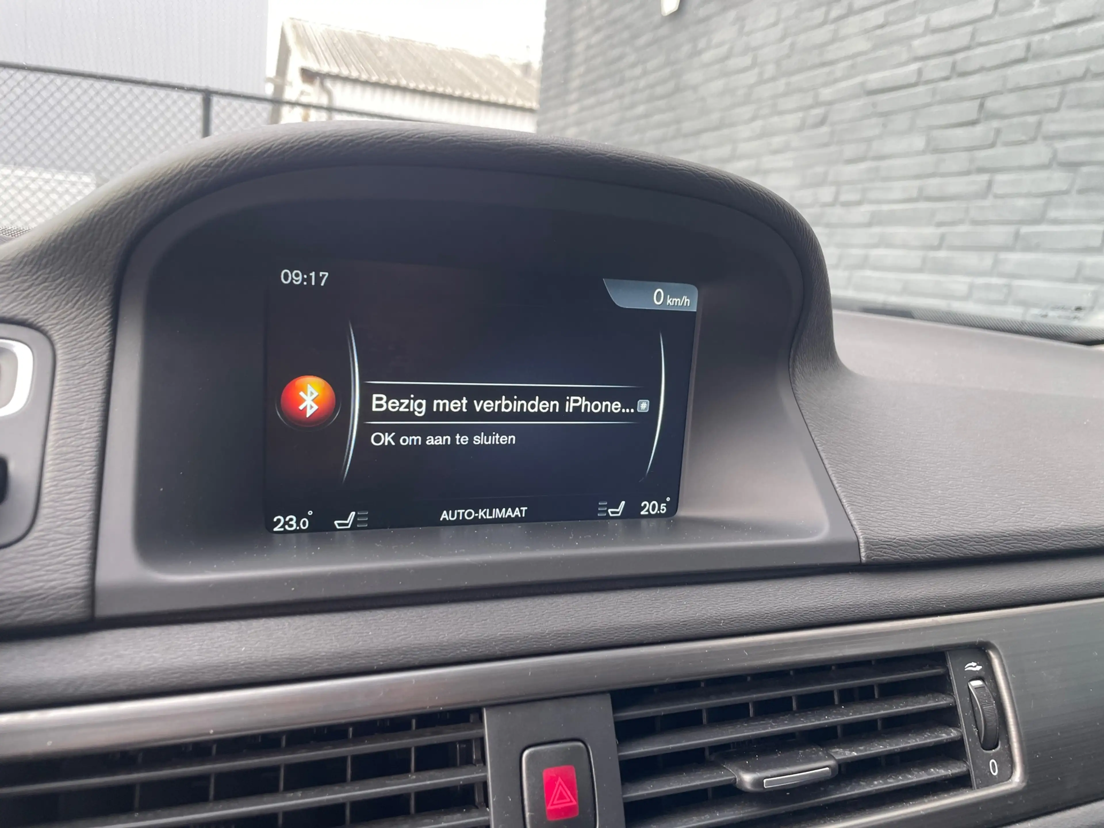 Volvo V70 1.6 T4 Momentum automaat stoelverwarming leer clim — photo 28