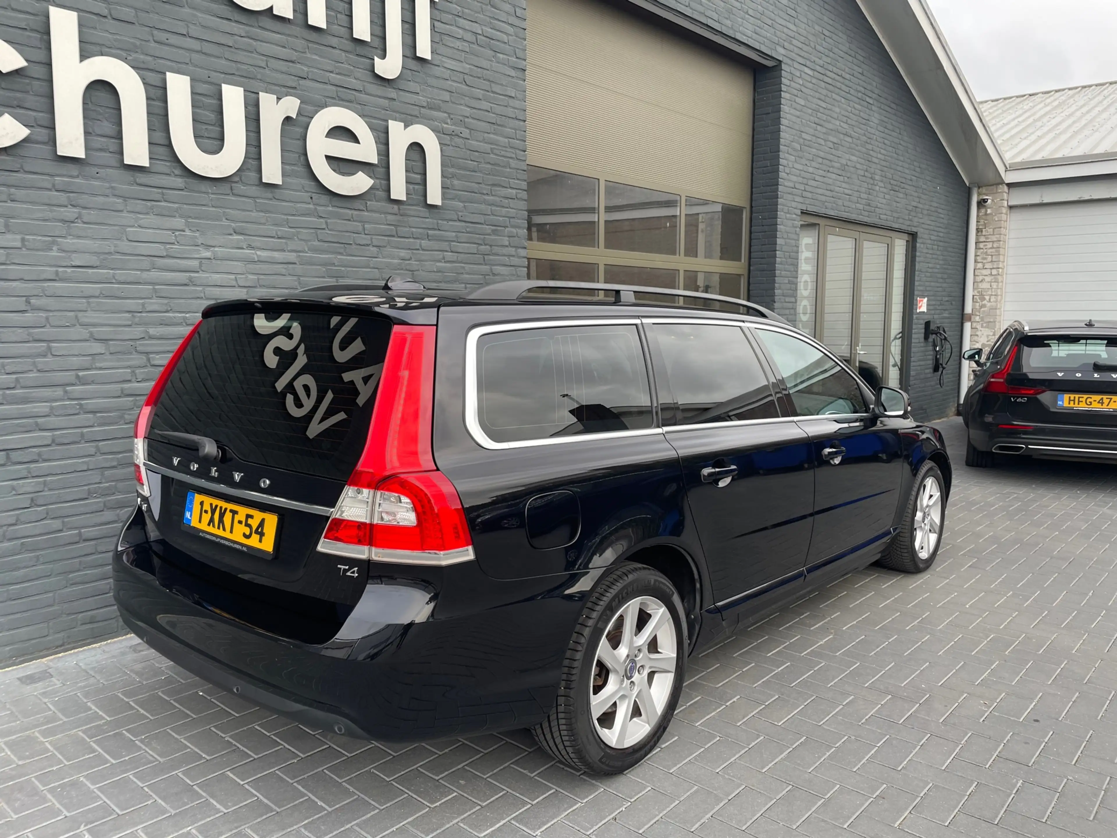 Volvo V70 1.6 T4 Momentum automaat stoelverwarming leer clim — photo 4