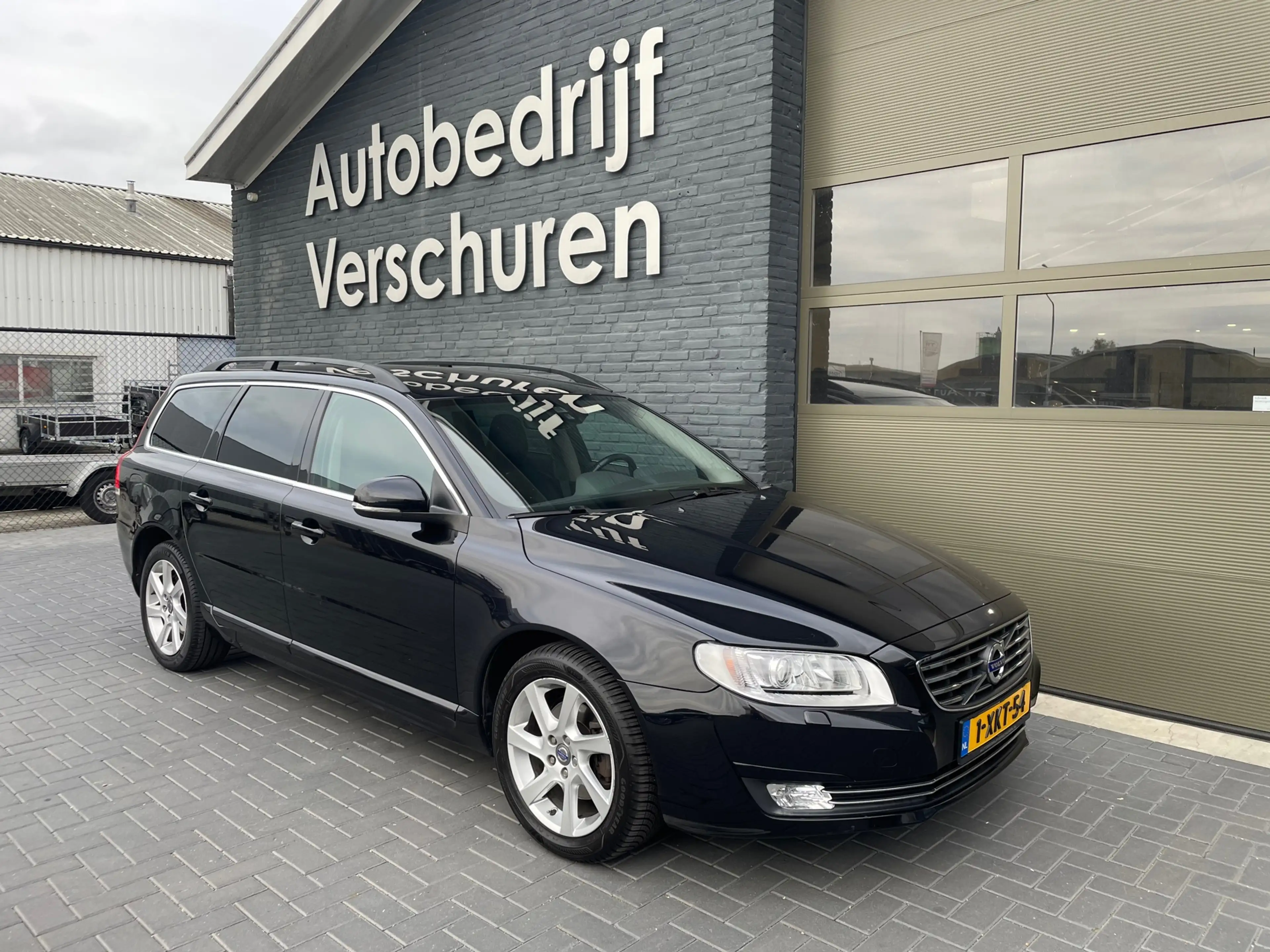 Volvo V70 1.6 T4 Momentum automaat stoelverwarming leer clim