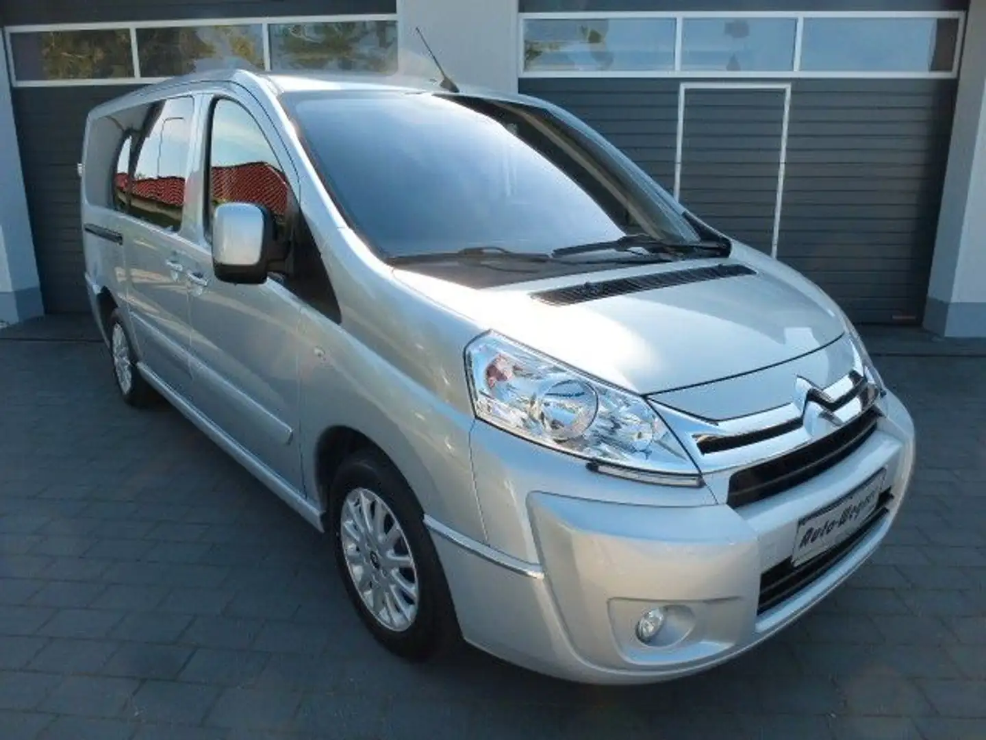 Citroen Jumpy HDi 165FAP L2 MultispaceSelection 8-Sitzer Grau - 1