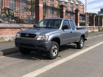 2.5 Turbo D-4D 4WD