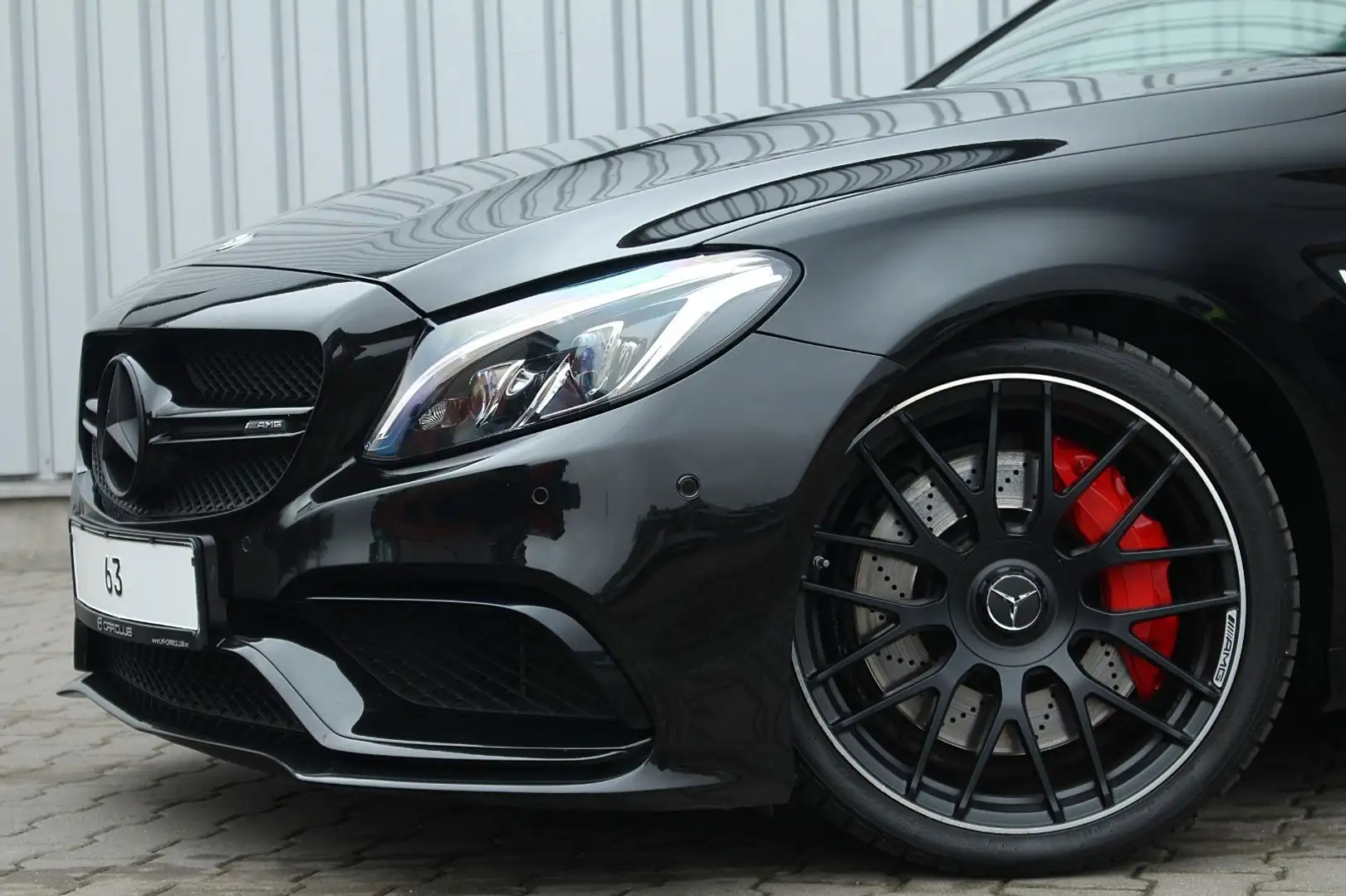 Mercedes-Benz C 63 AMG S*551PS Brabus Roket/Pano/Perform*BRD Noir - 2