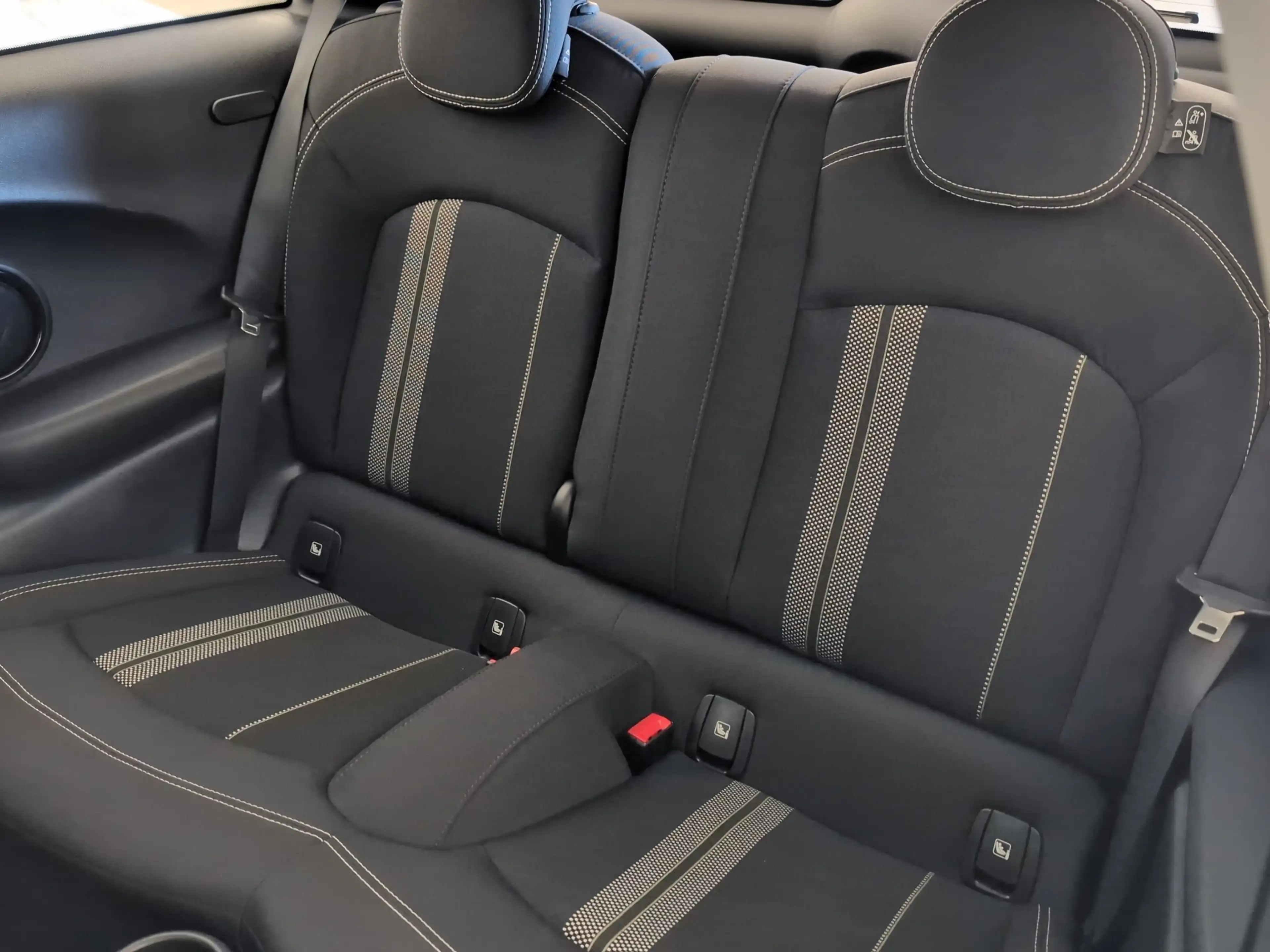 MINI Cooper SE 3-Türer — photo 5