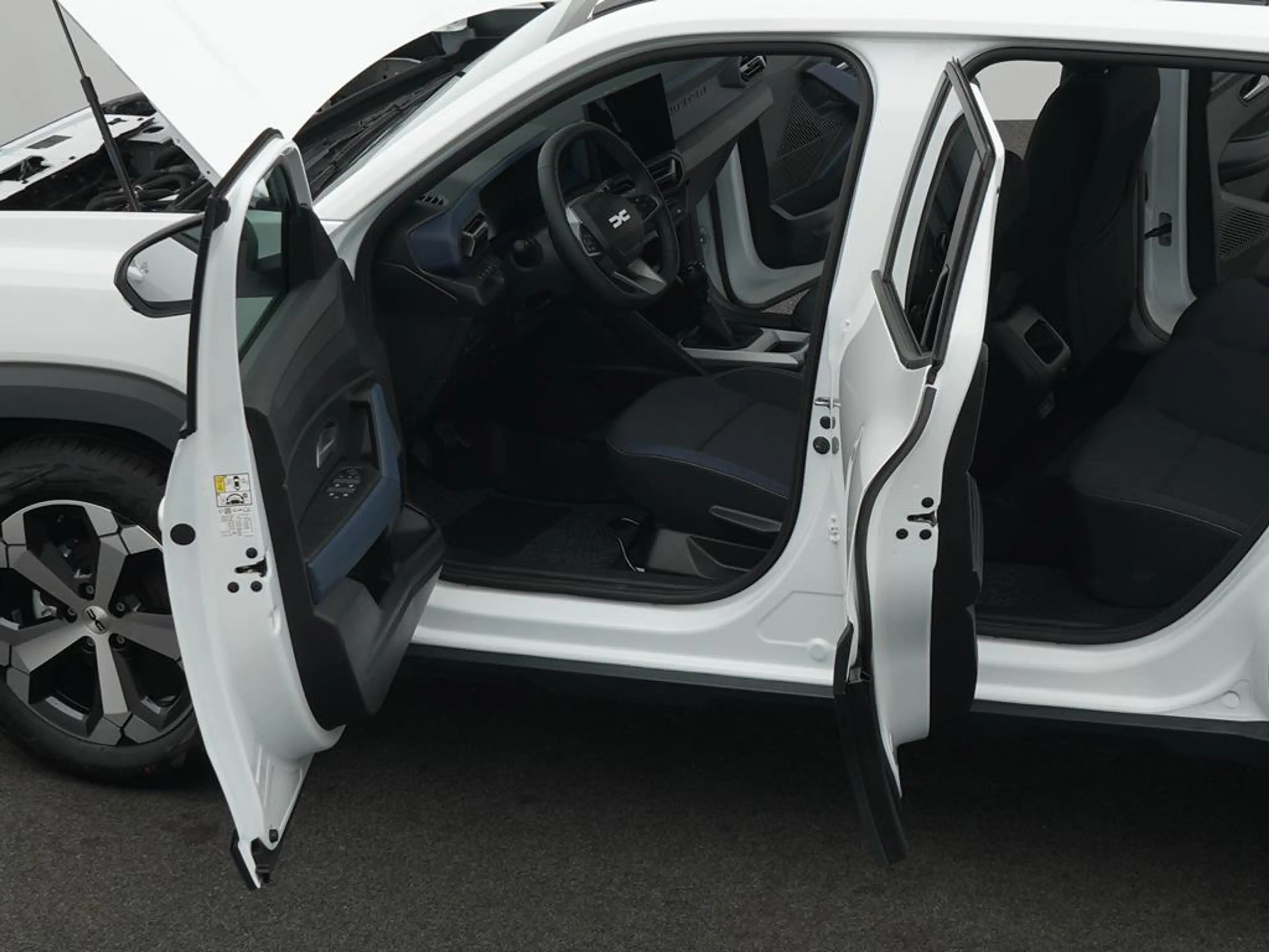 Dacia Duster Journey TCe 130 — photo 15