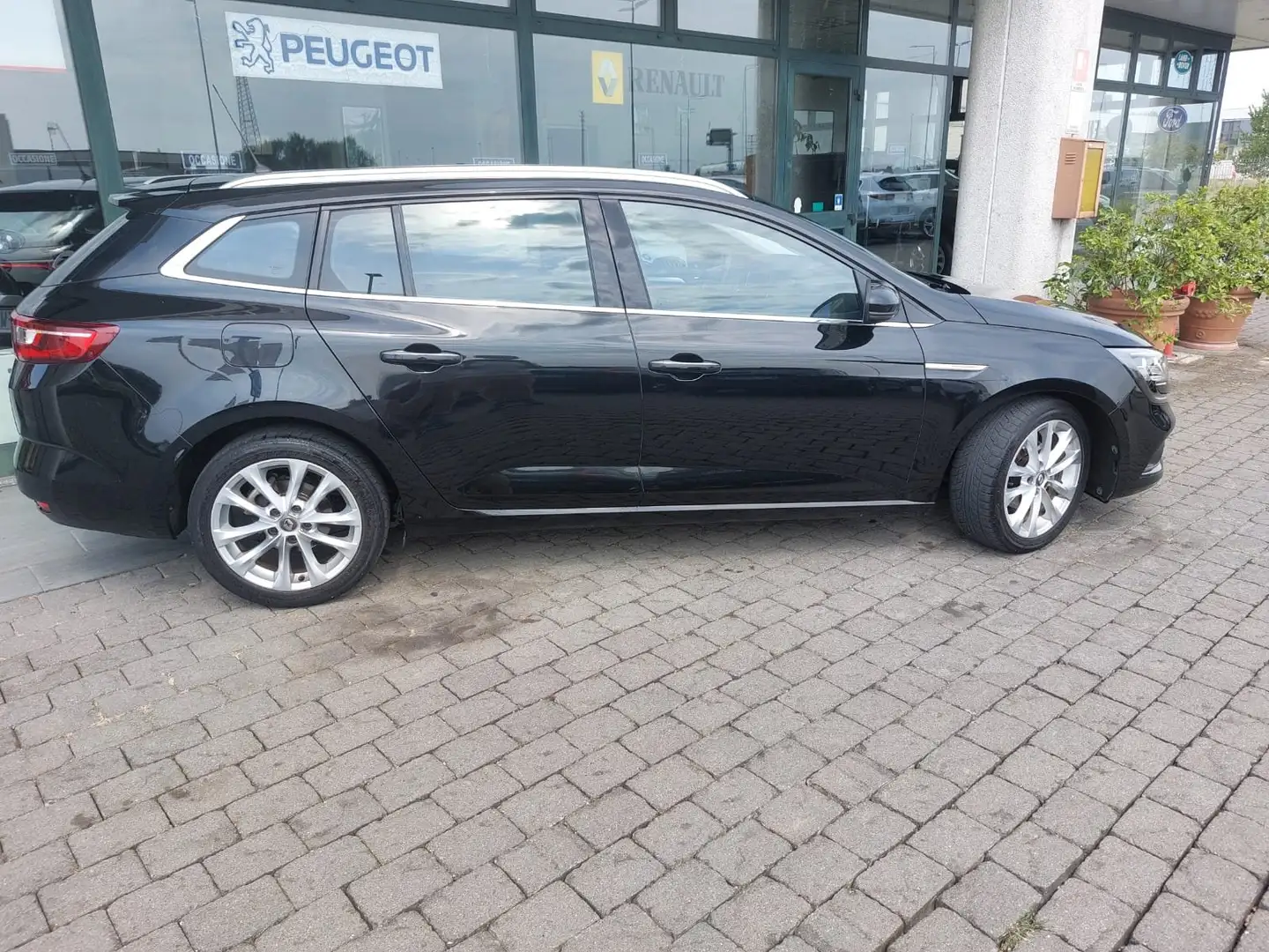 Renault Megane Megane IV 2016 Sporter 1.5 blue dci Intens 115cv Noir - 2