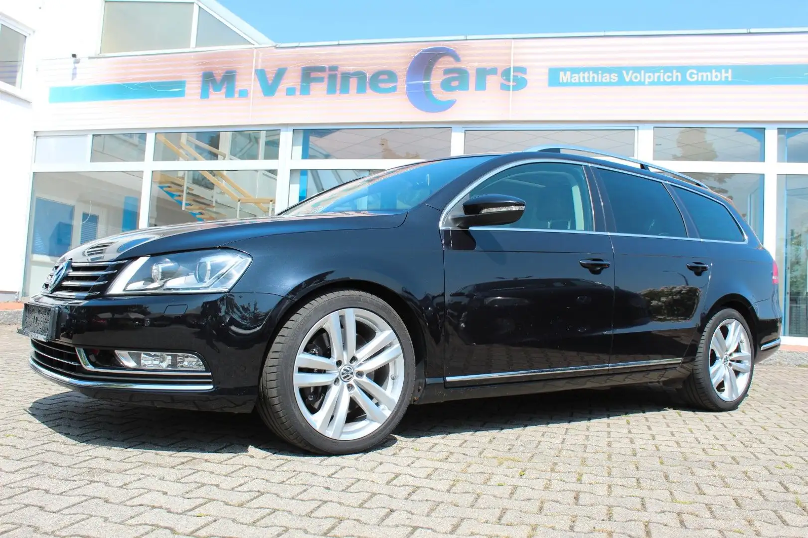Volkswagen Passat Variant Highline 4Motion Černá - 1