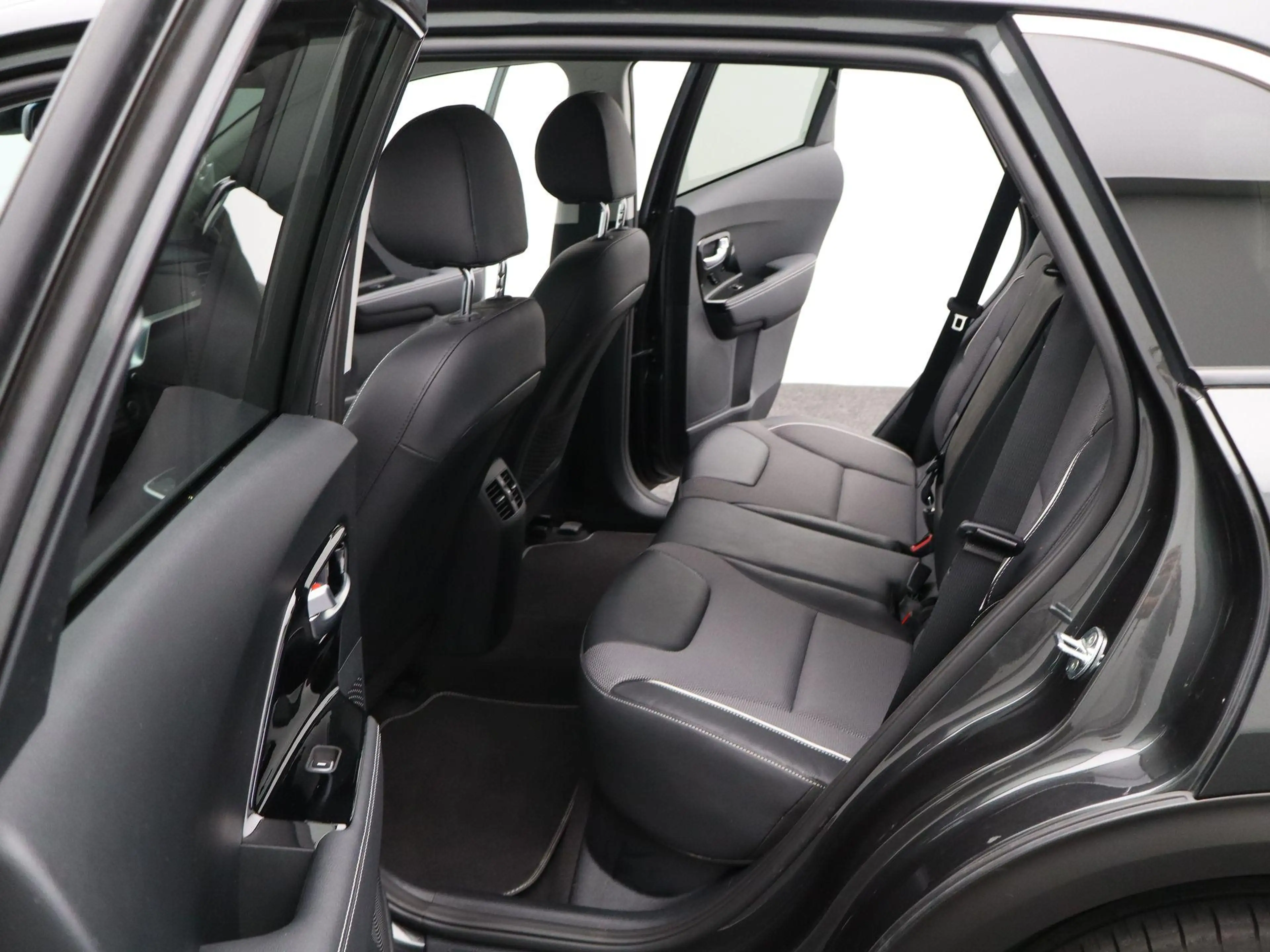 Kia e-Niro Edition 64 kWh | 3-Fase | Stoel/Stuurverwarming | — photo 12