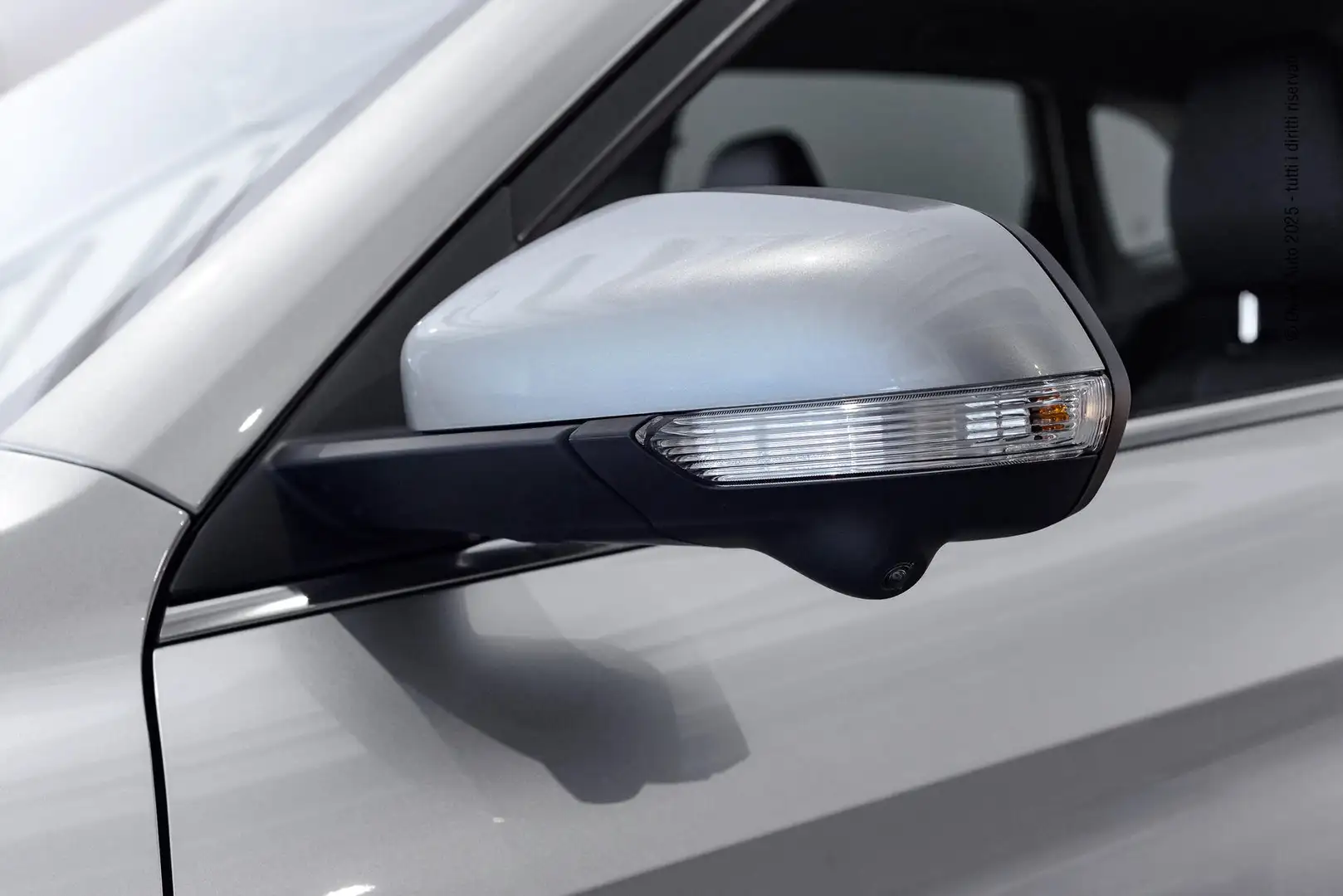 MG ZS ZS 1.5 hybrid+ Luxury auto Silber - 2