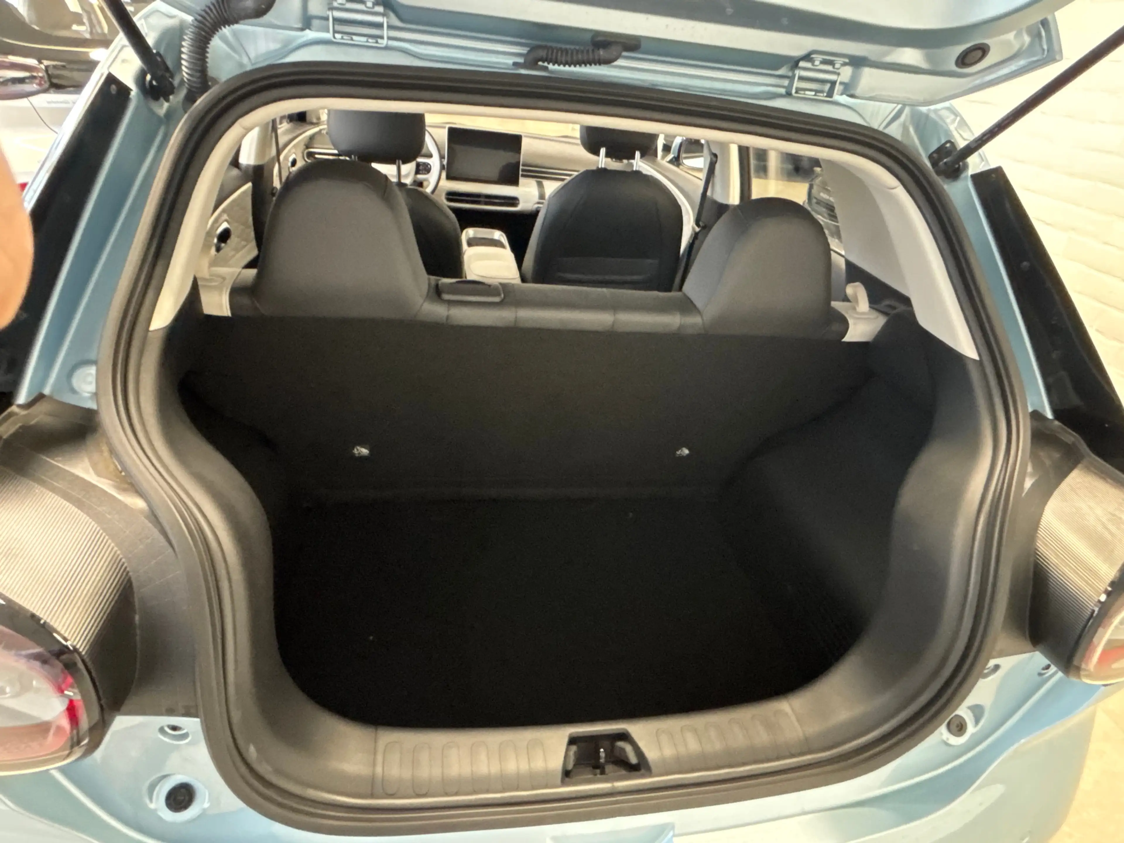 Dongfeng Box 42,3 Premium Edition — photo 9