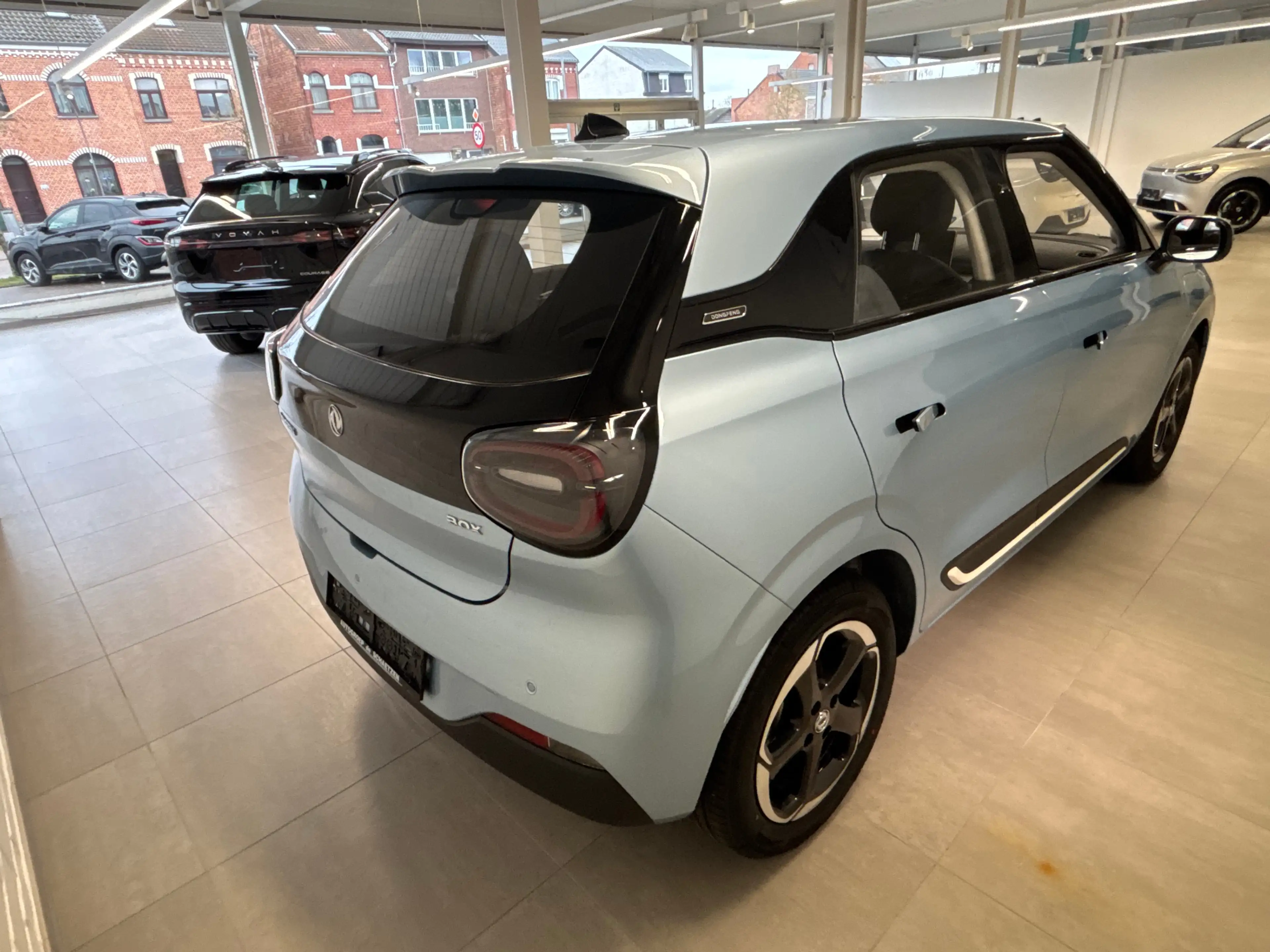 Dongfeng Box 42,3 Premium Edition — photo 4