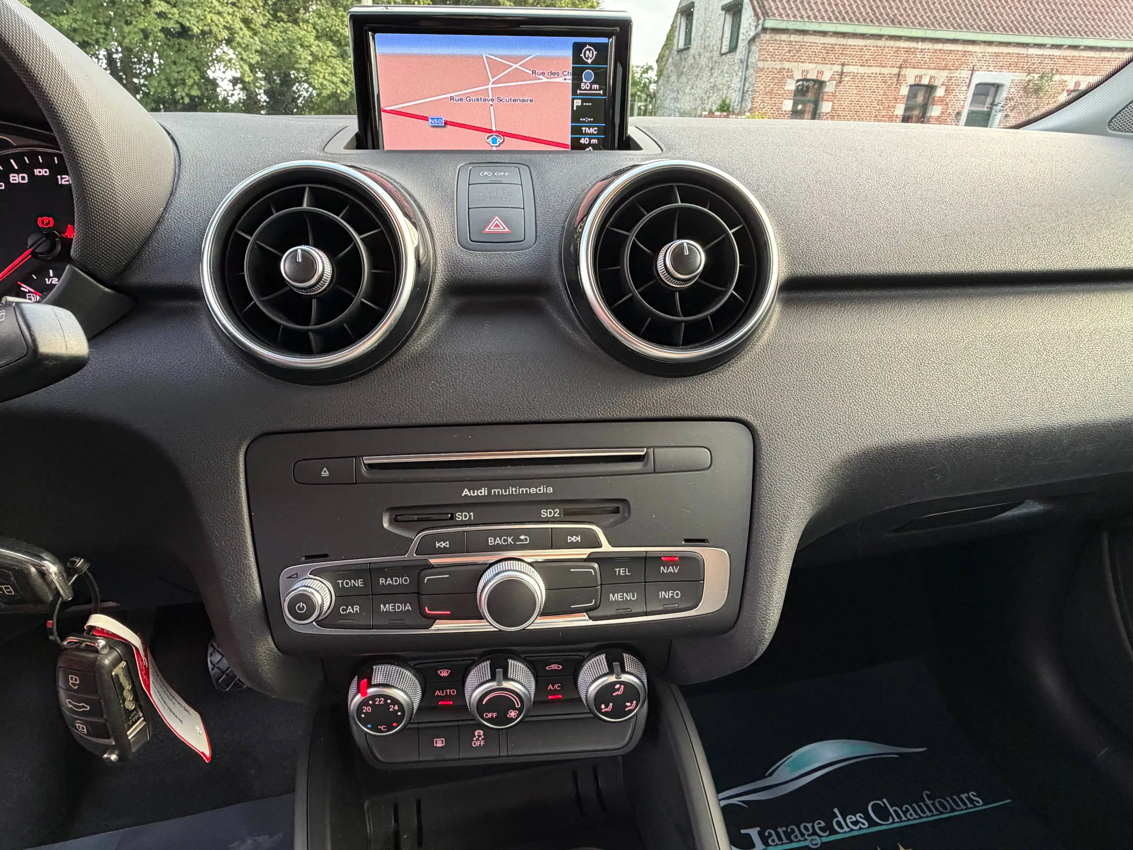 Audi A1 Sportback 1.0 TFSI    1° Propriétaire ! — photo 12