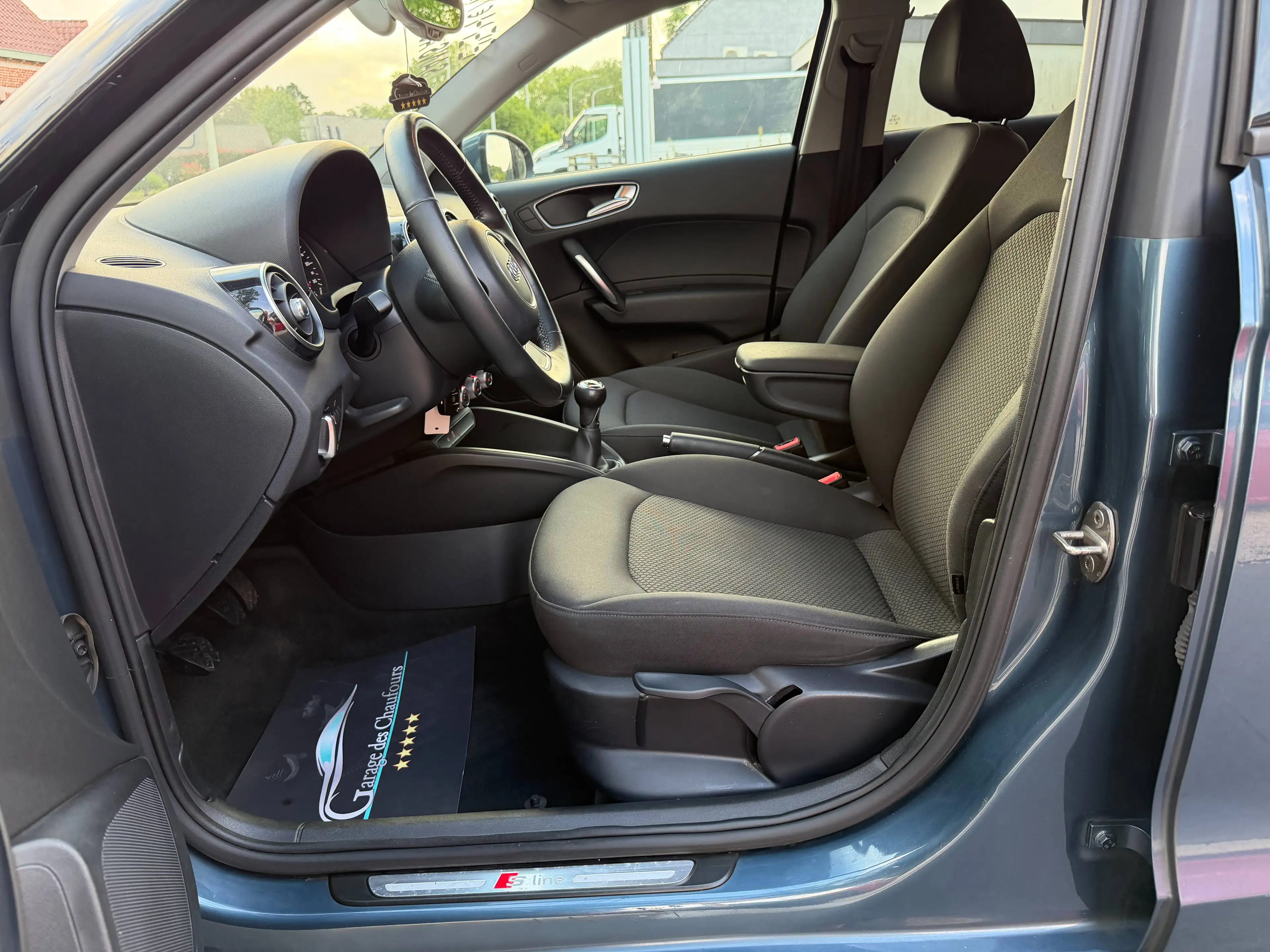 Audi A1 Sportback 1.0 TFSI    1° Propriétaire ! — photo 10