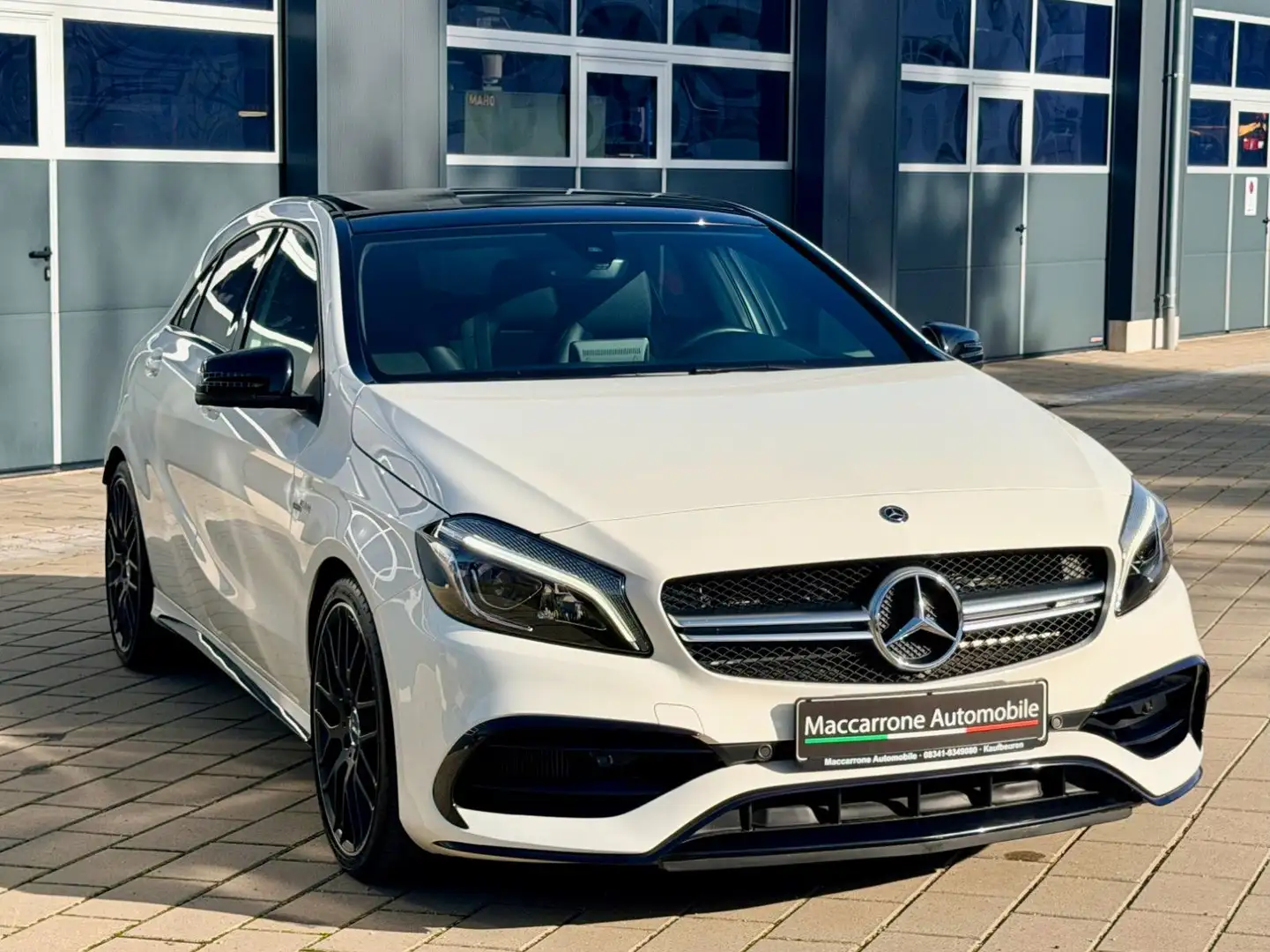 Mercedes-Benz A 45 AMG A45 AMG 4Matic *Pano*Navi*LED*Night Pak*SHZ*SAGA Weiß - 1