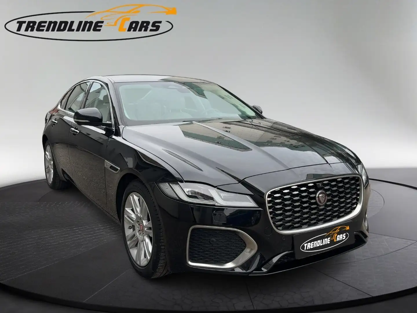 Jaguar XF D200 Aut. *Topausstattung* Schwarz - 2